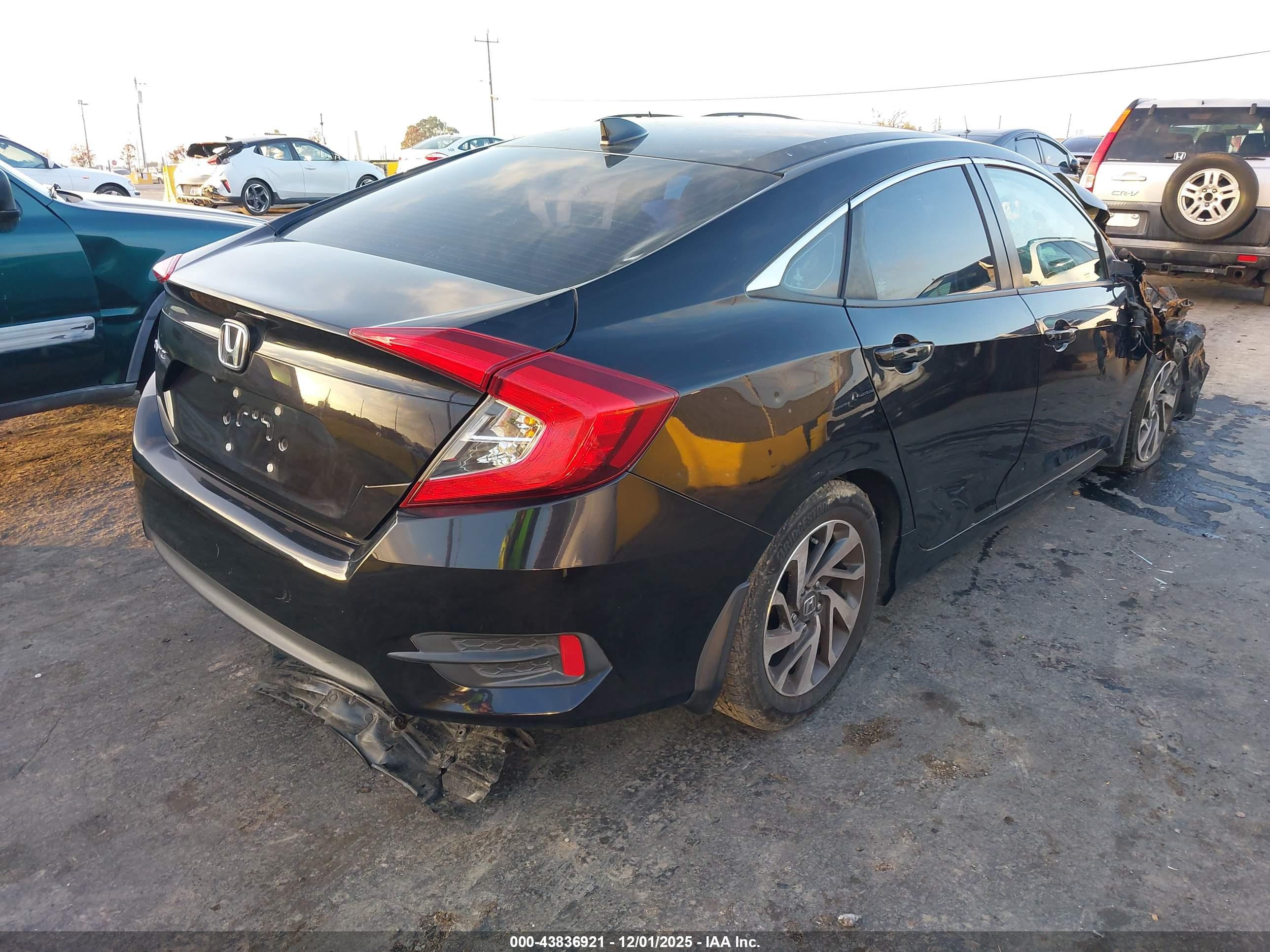 HONDA CIVIC image 4