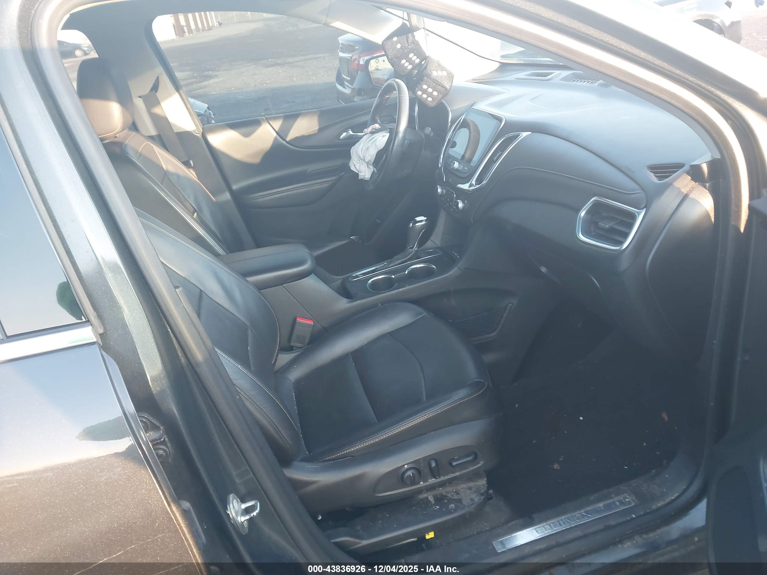 CHEVROLET EQUINOX image 5