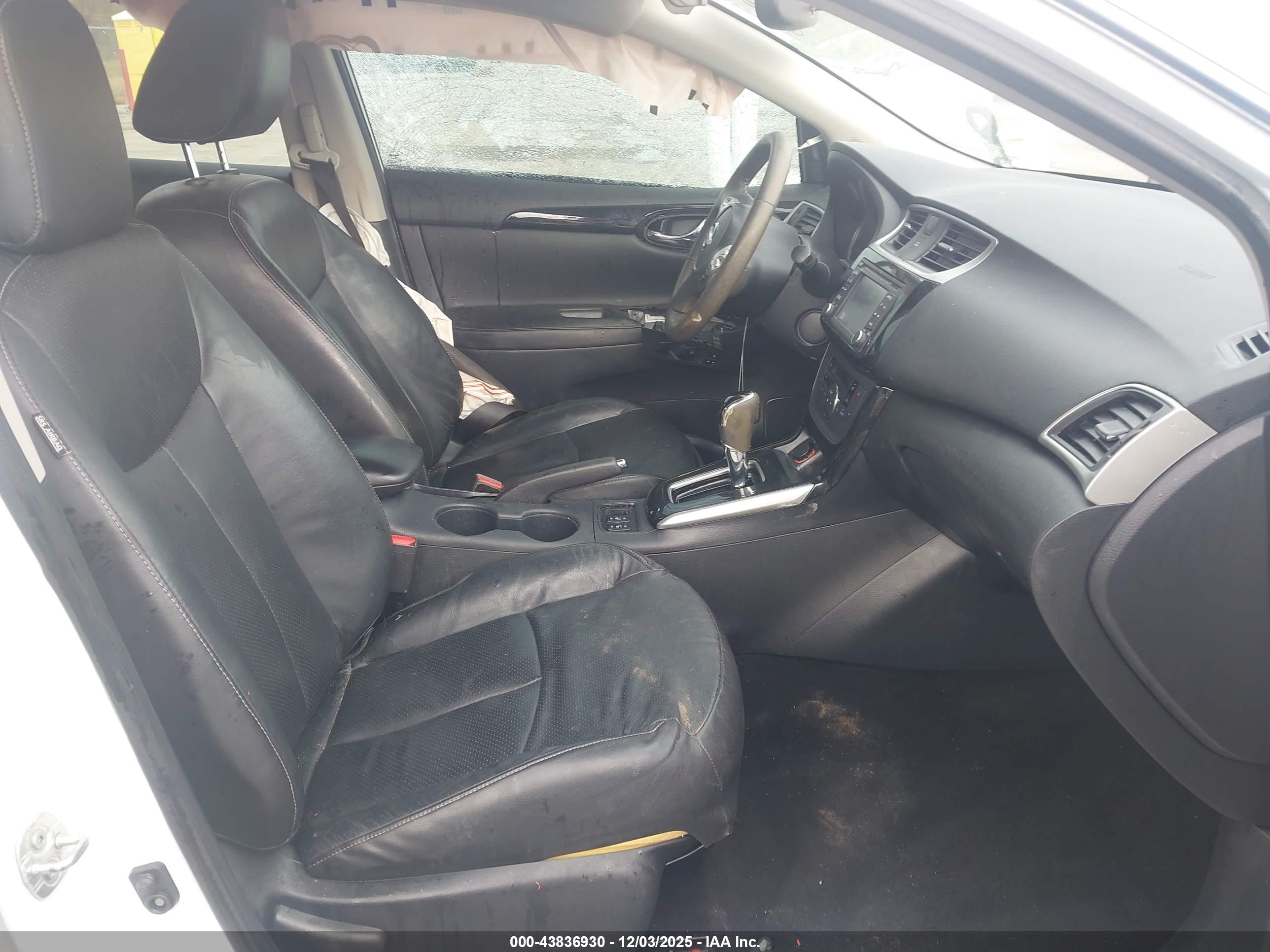 NISSAN SENTRA image 5