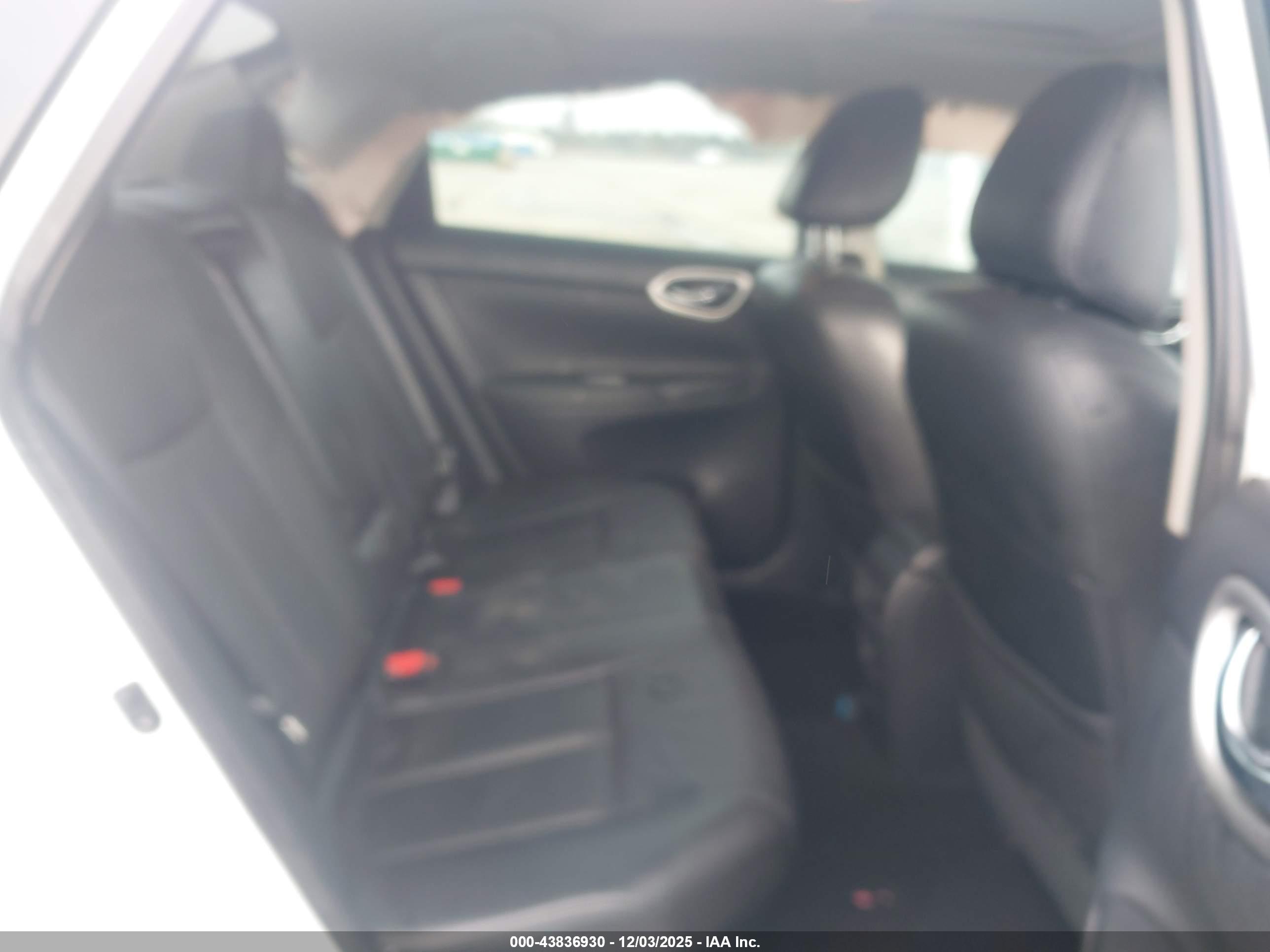 NISSAN SENTRA image 8