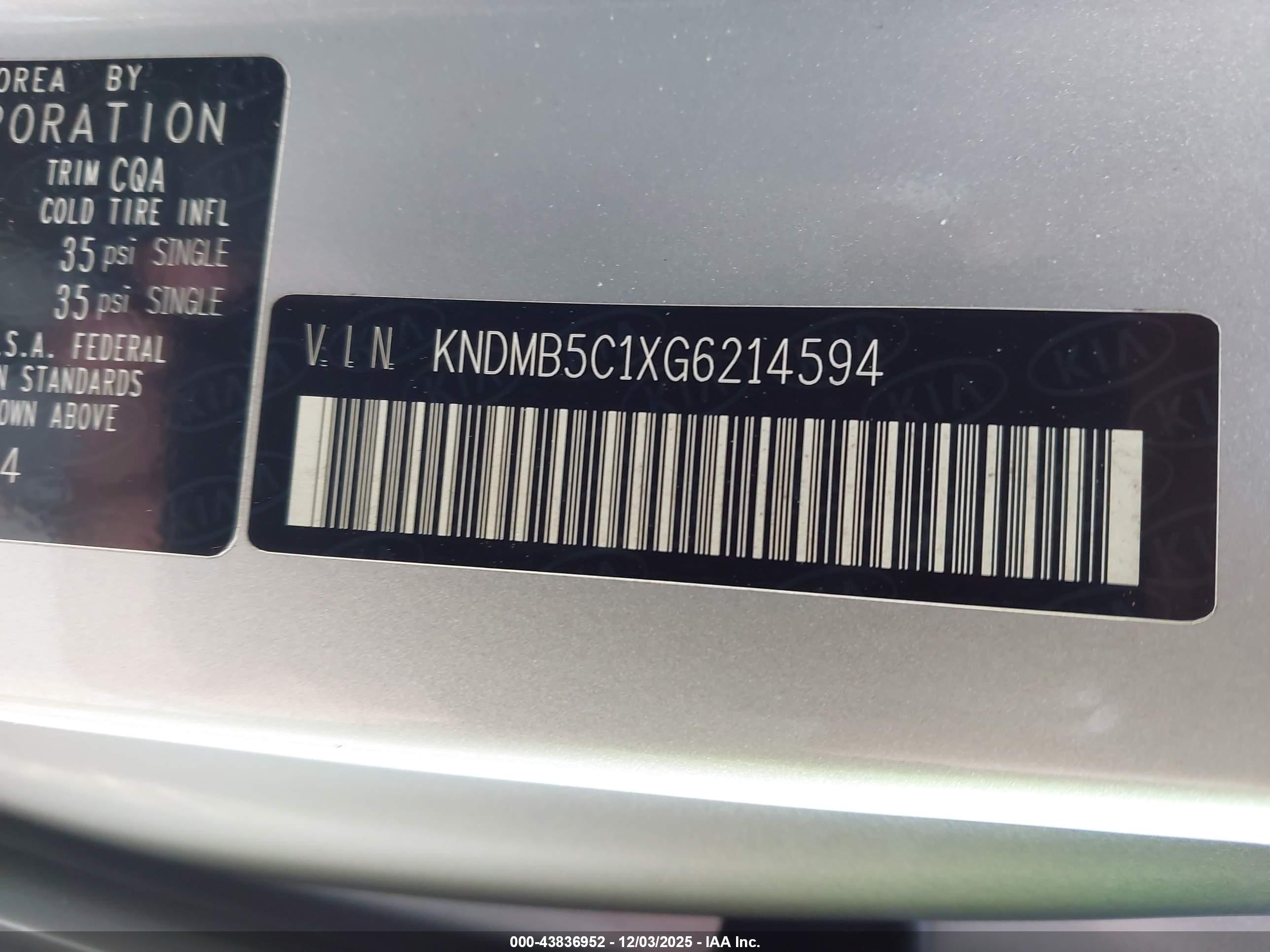 KIA SEDONA image 9
