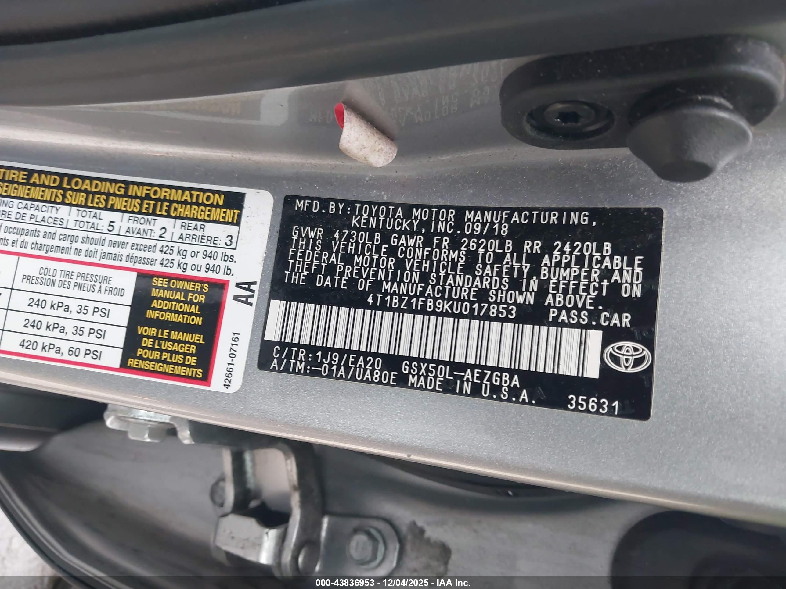 TOYOTA AVALON image 9