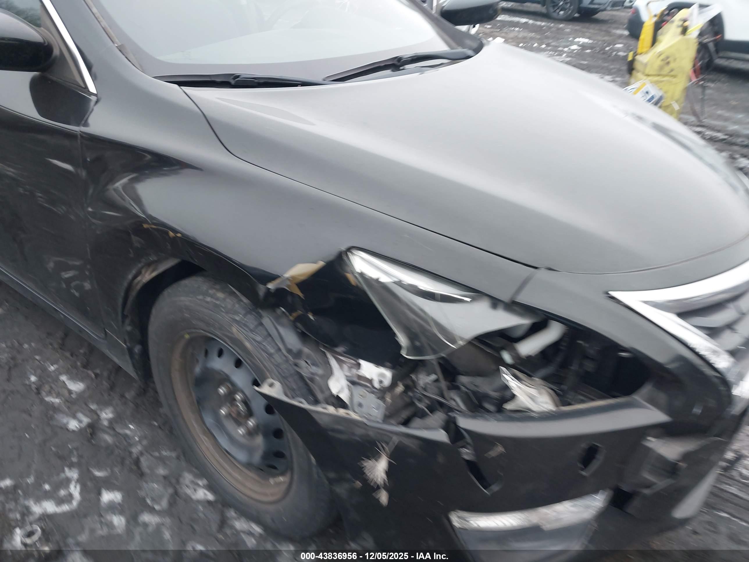 NISSAN ALTIMA image 6
