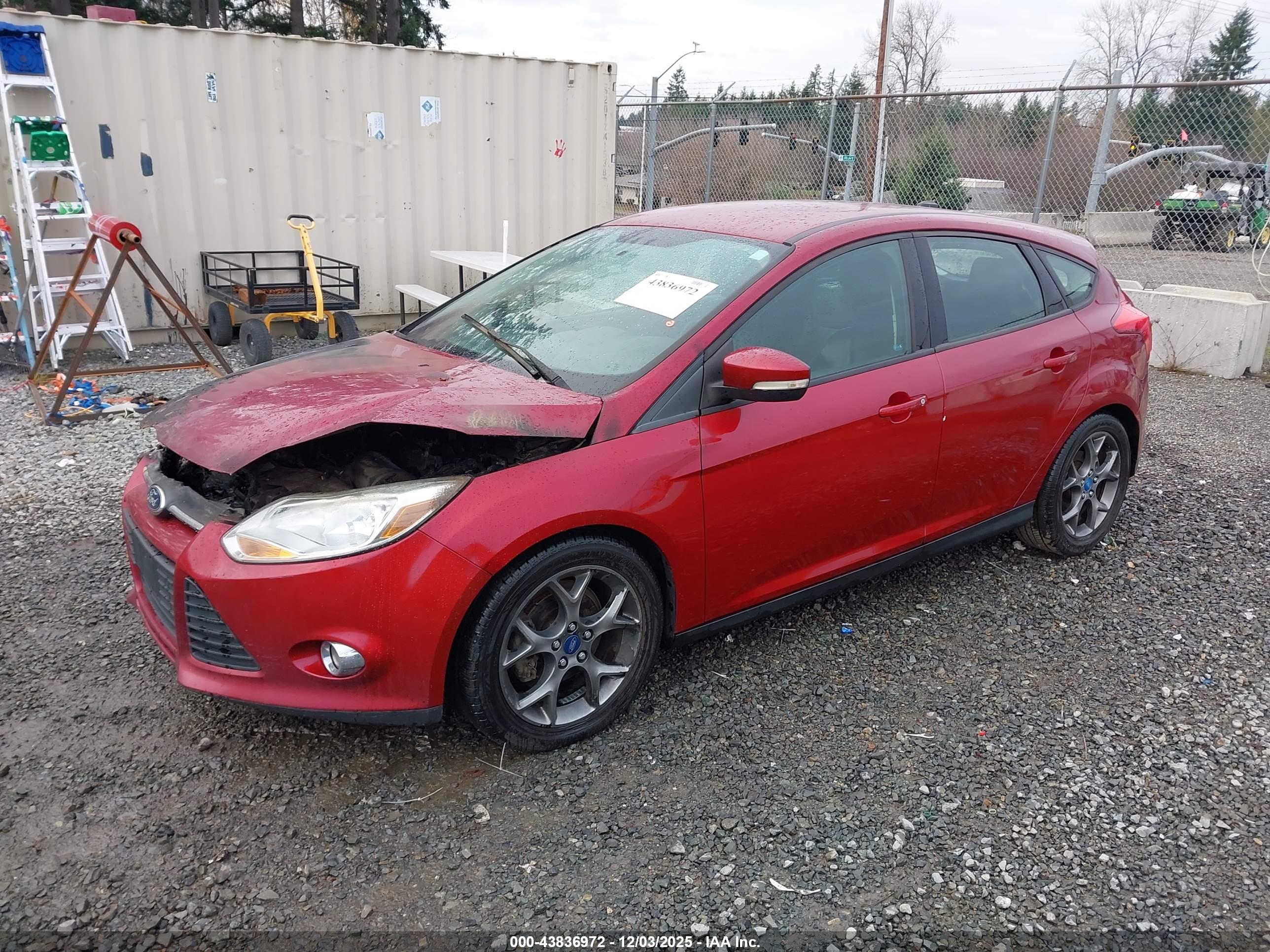 FORD FOCUS image 2