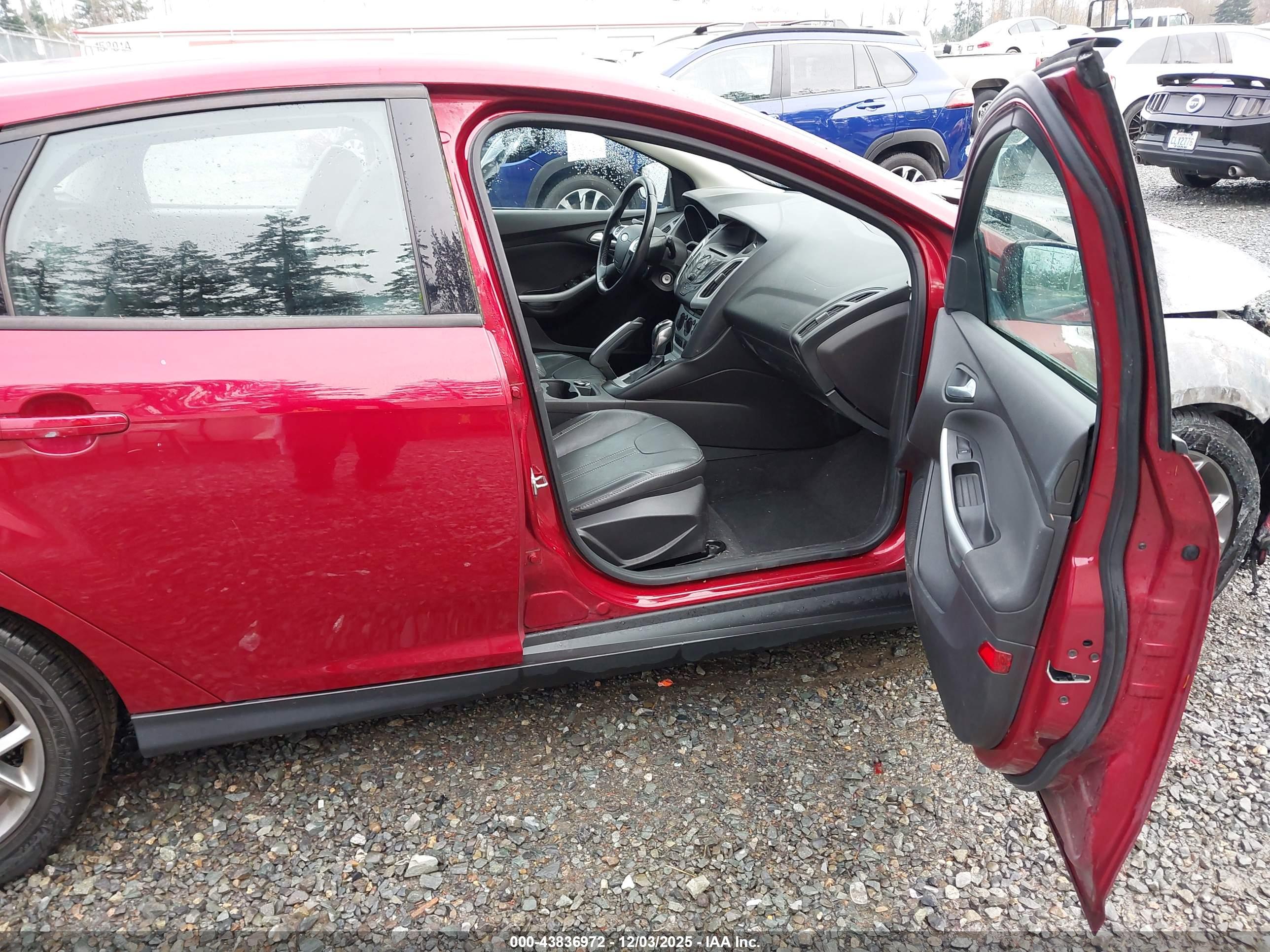 FORD FOCUS image 5