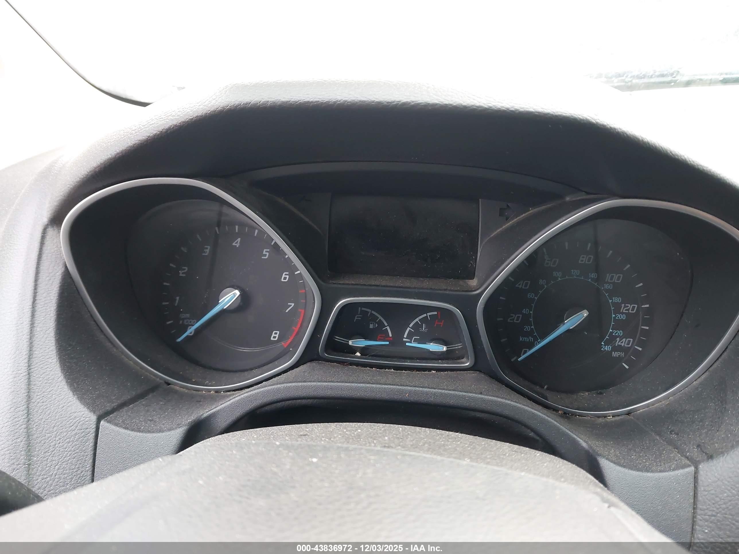 FORD FOCUS image 7