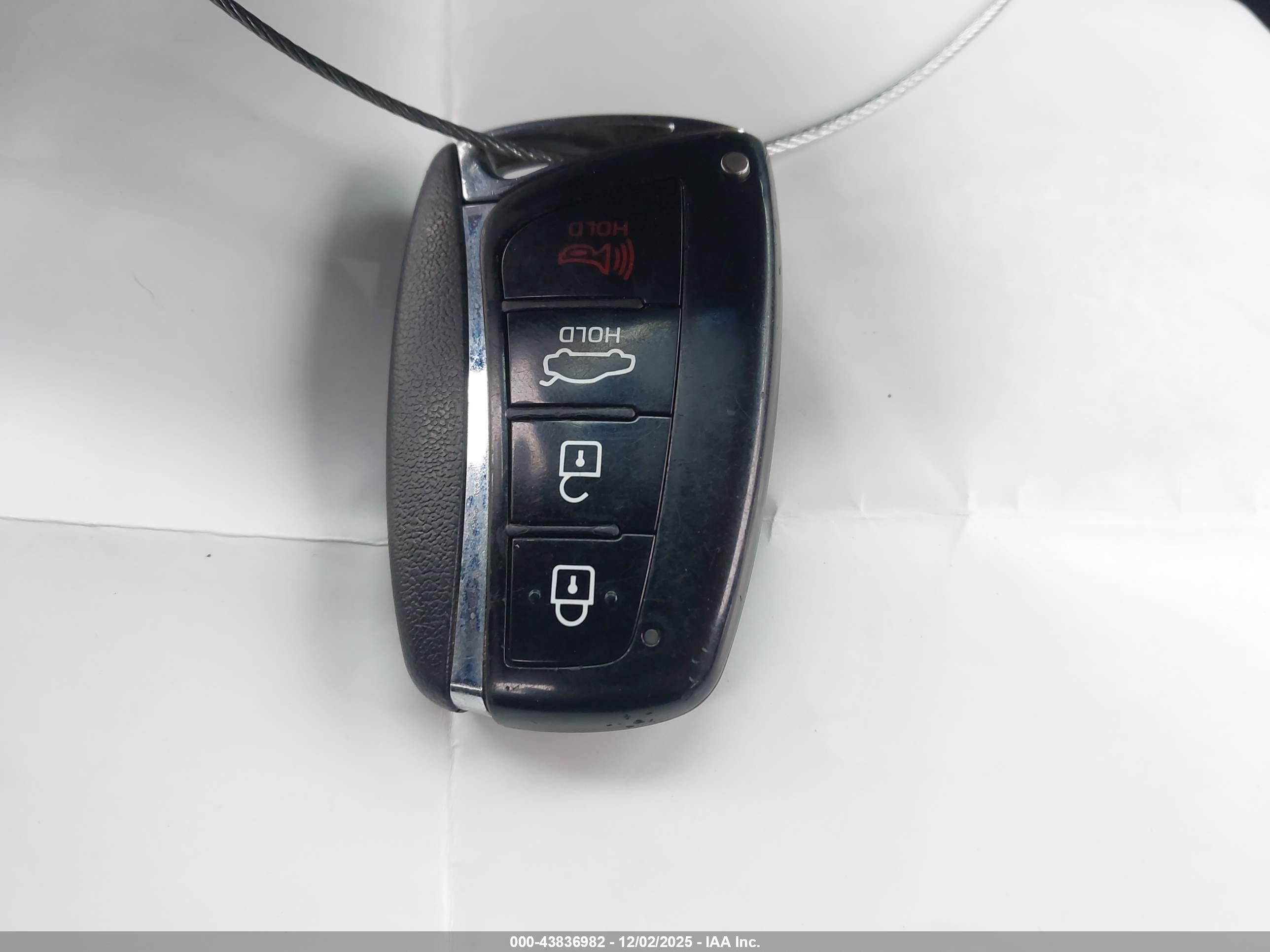 HYUNDAI EQUUS image 11