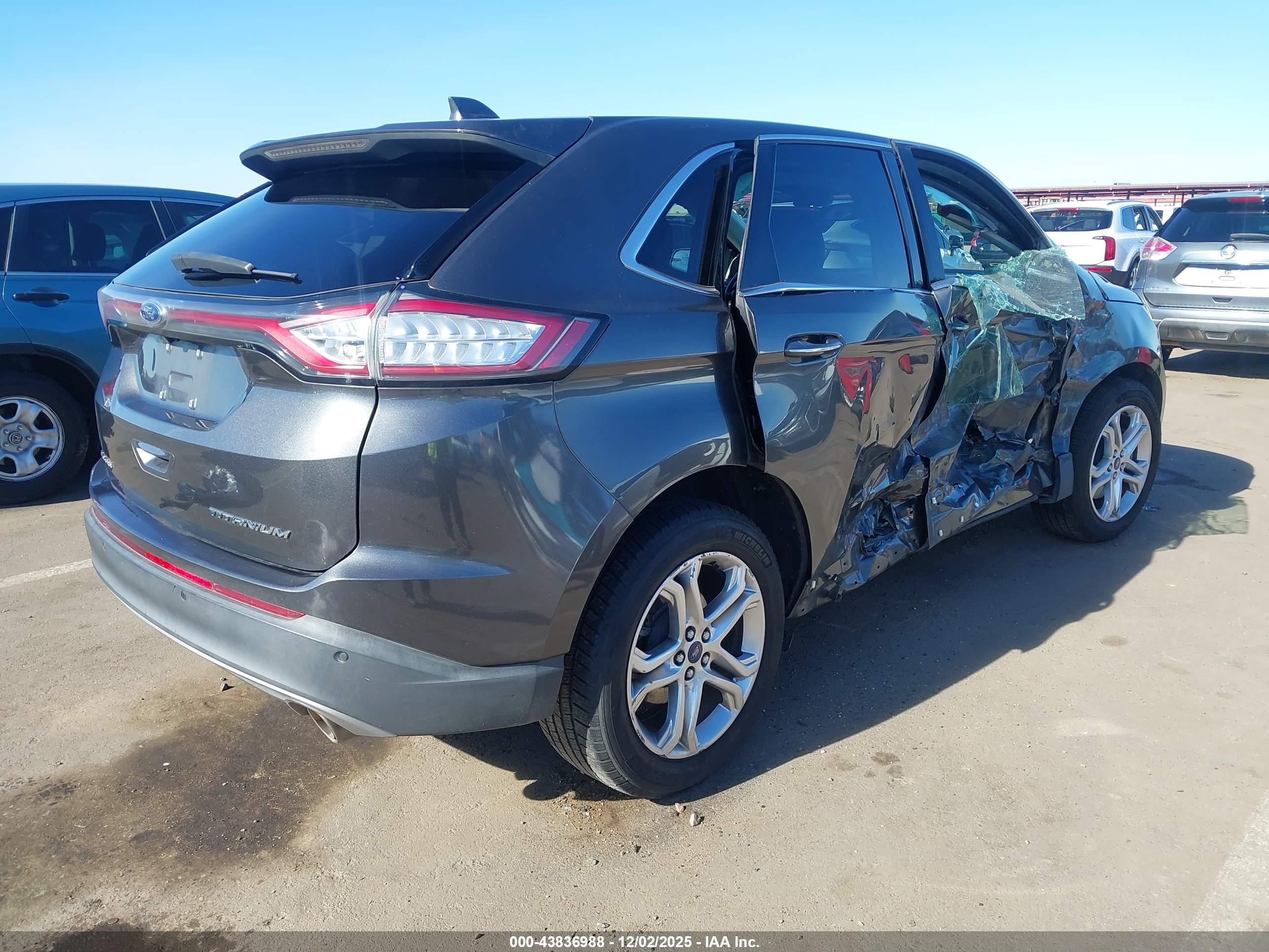 FORD EDGE image 4
