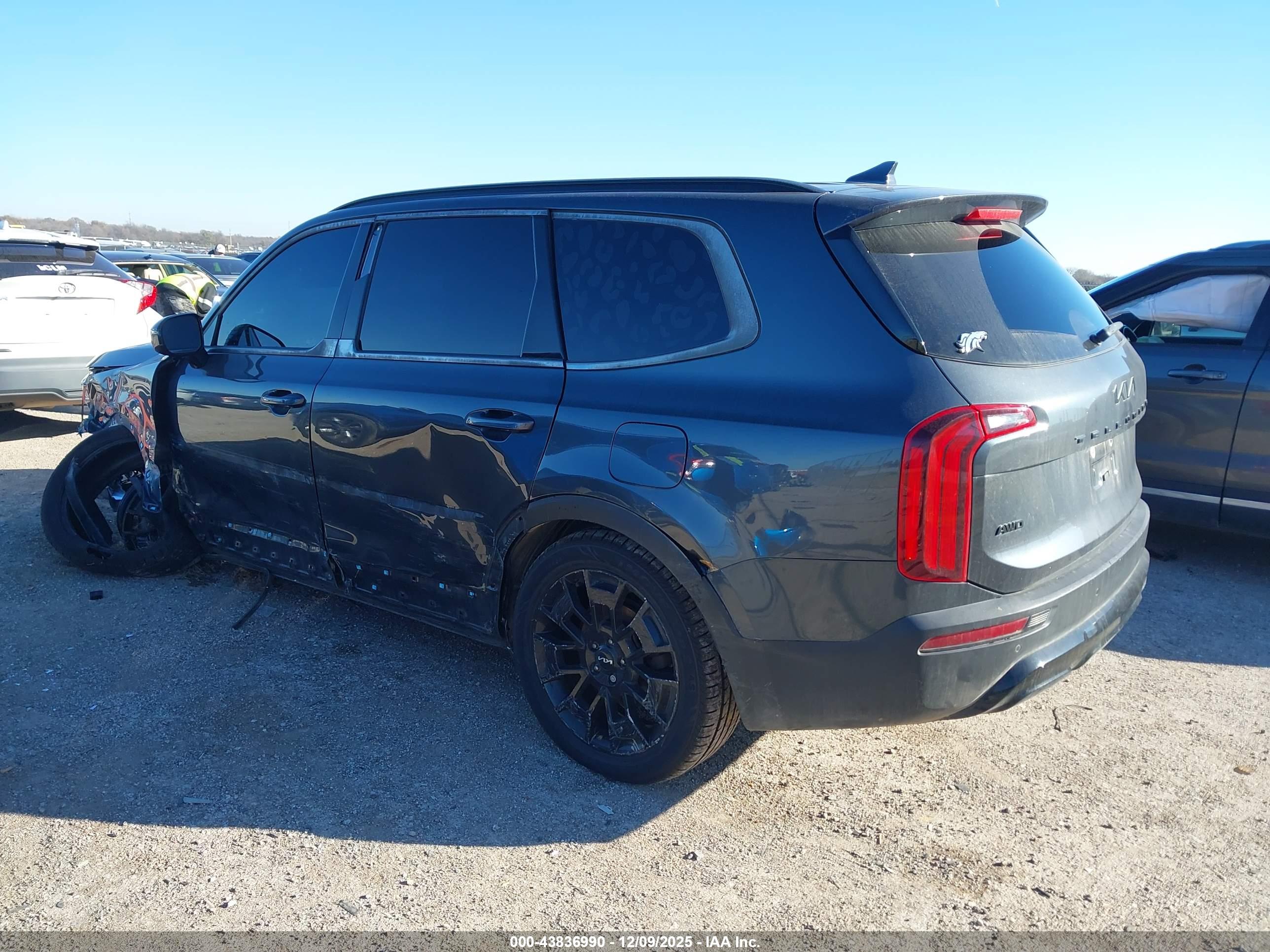 KIA TELLURIDE image 3