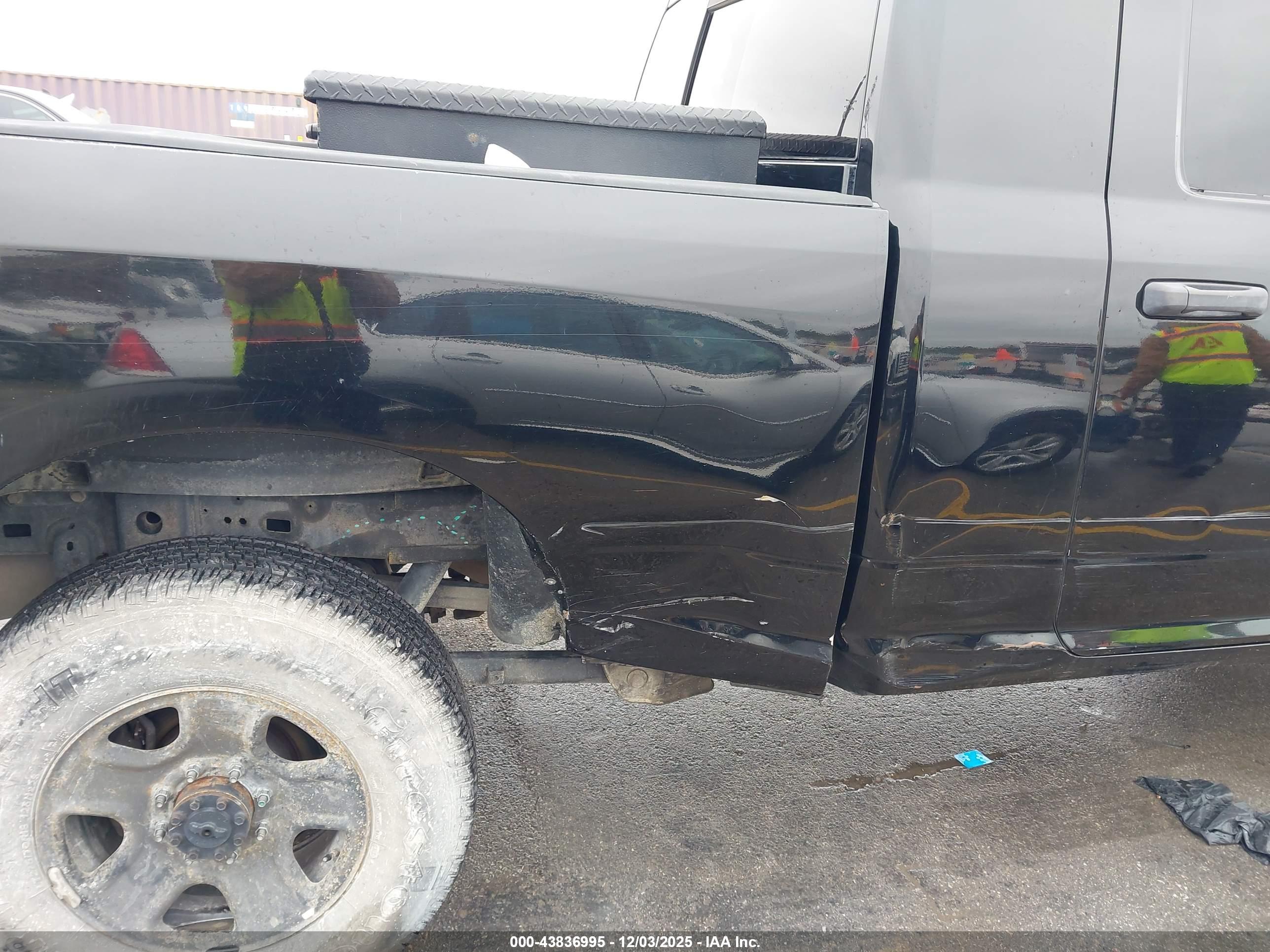 RAM 2500 image 6