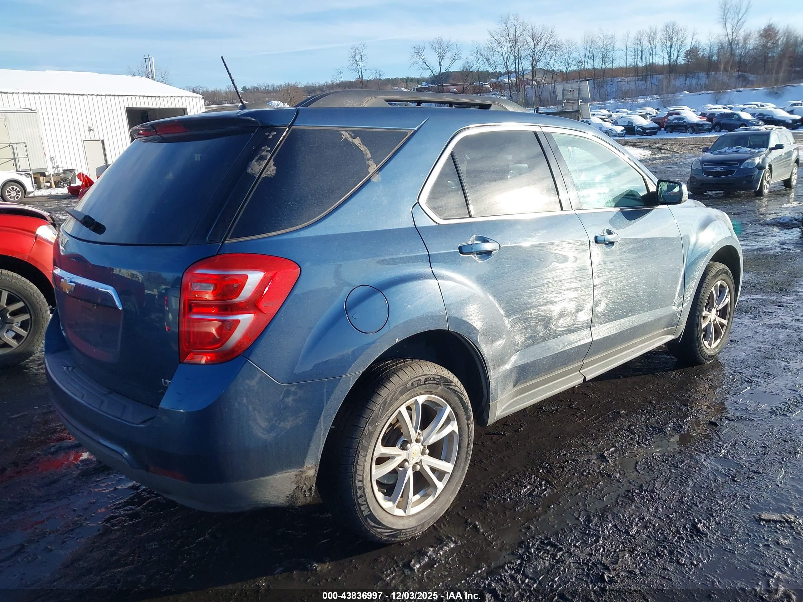 CHEVROLET EQUINOX image 4