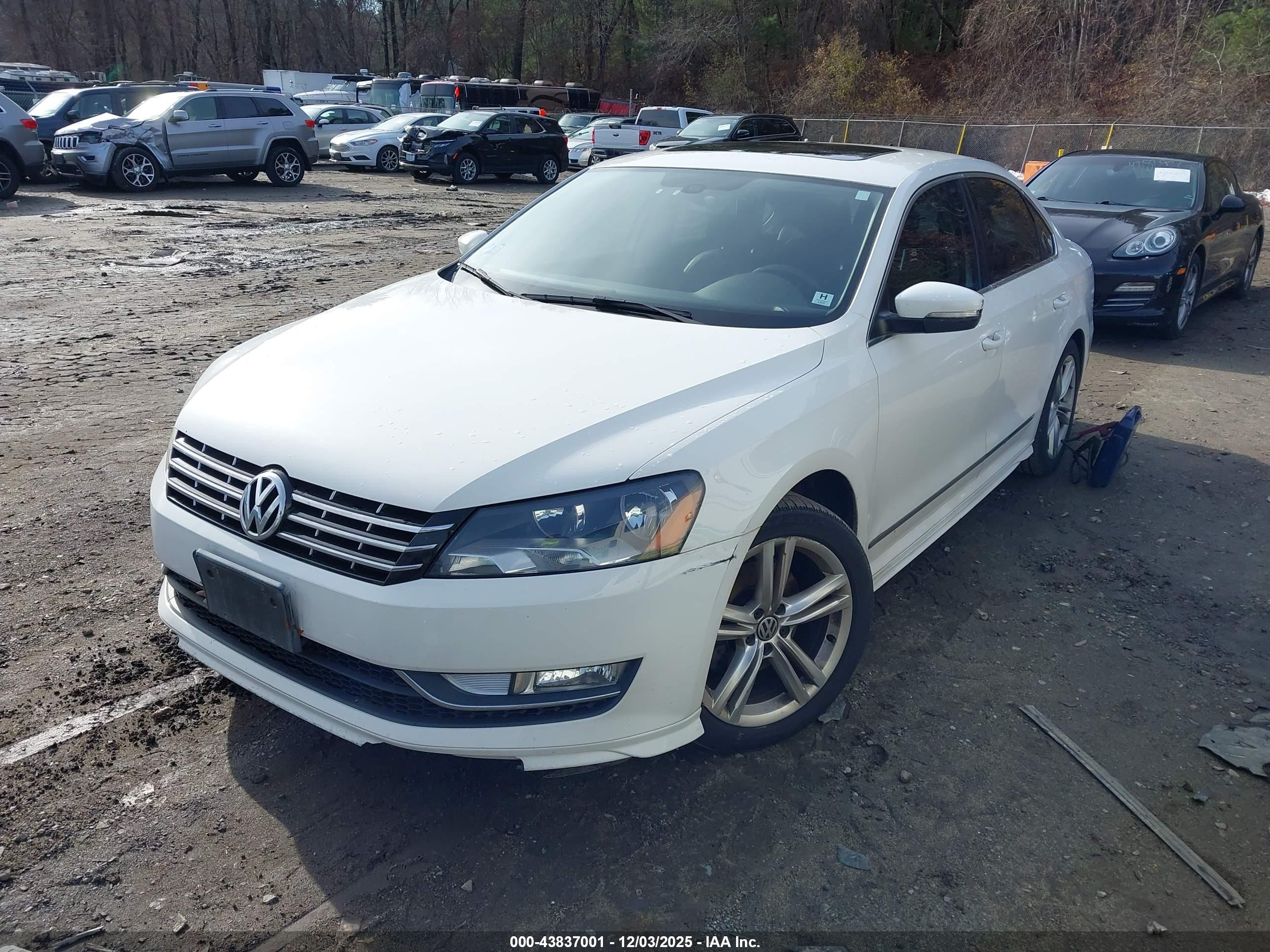 VOLKSWAGEN PASSAT image 2