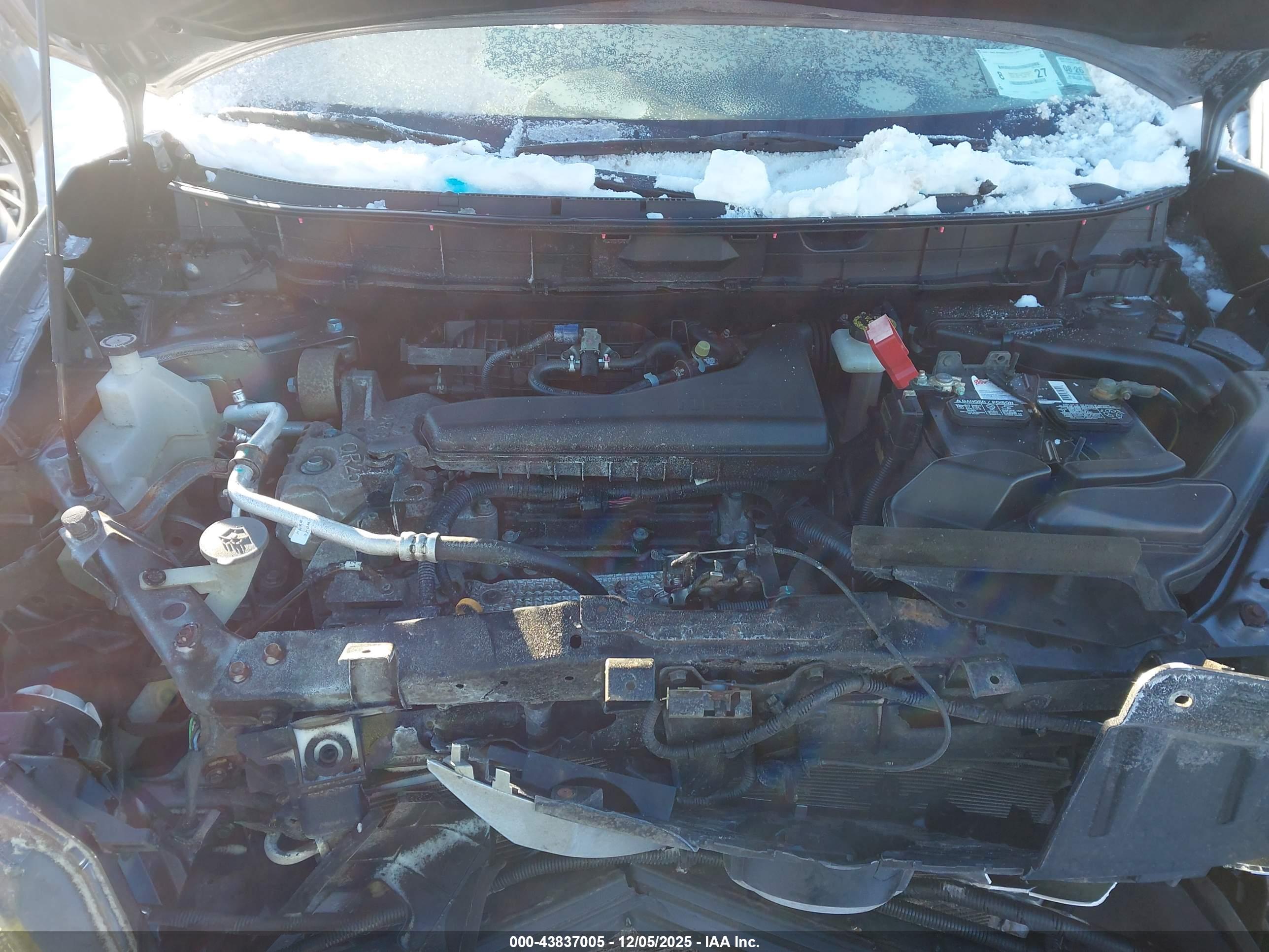 NISSAN ROGUE image 10