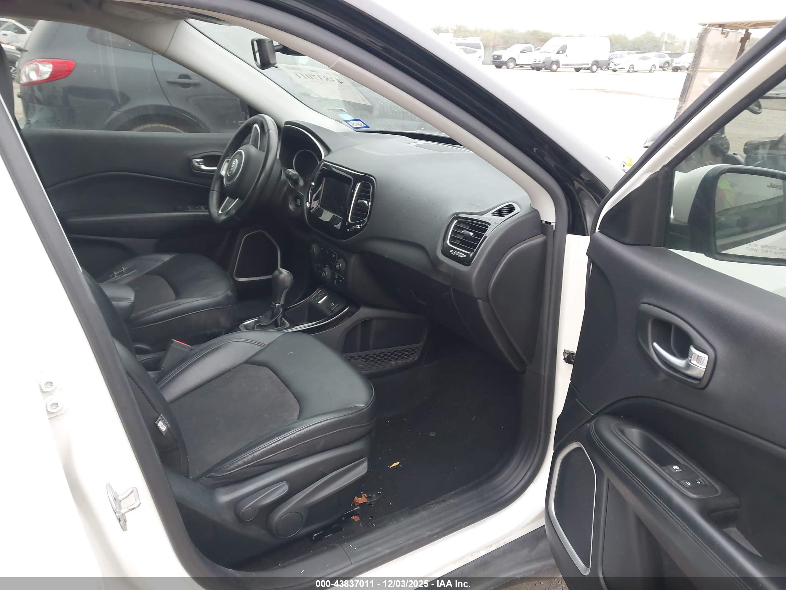 JEEP COMPASS image 5
