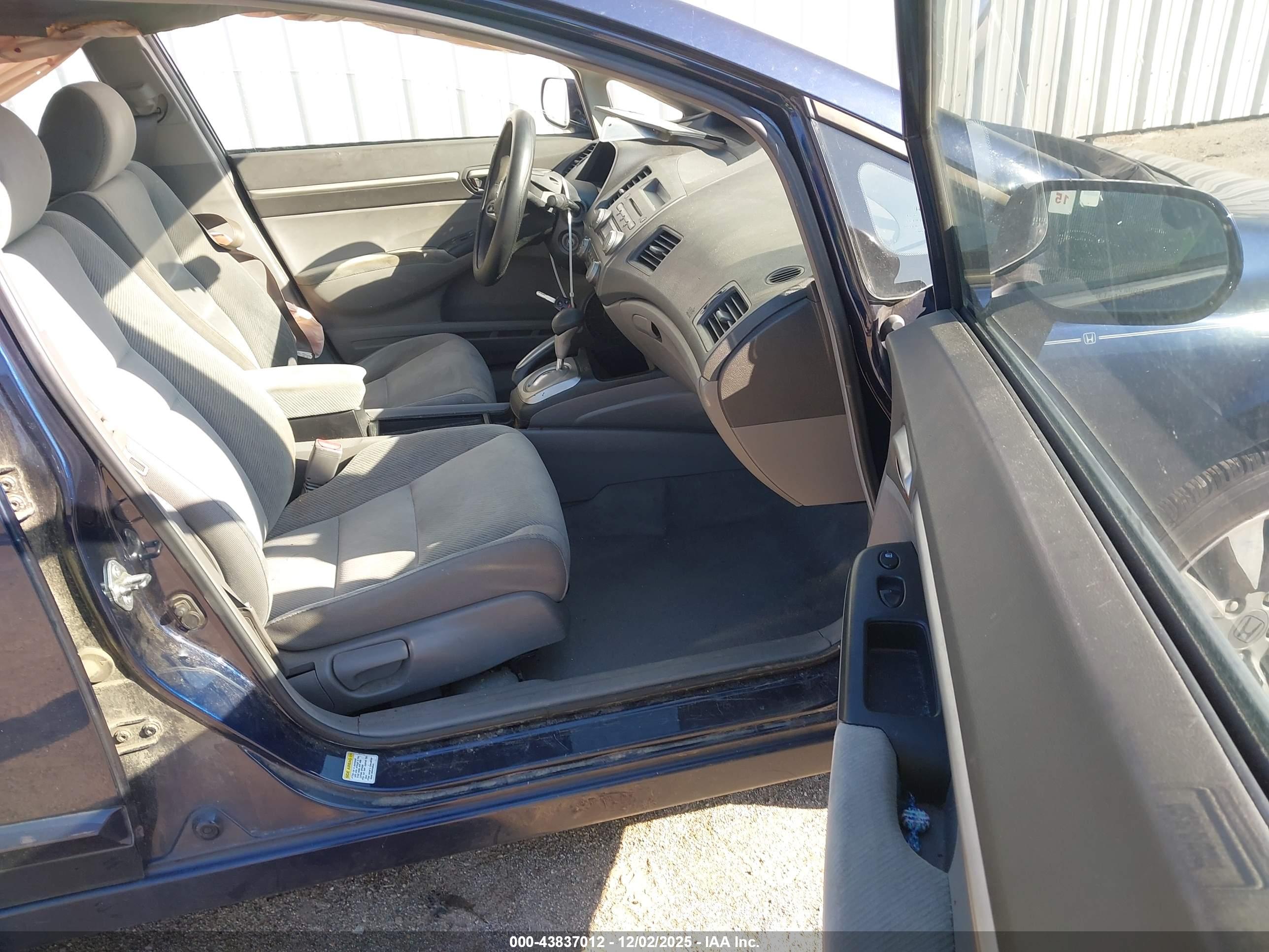 HONDA CIVIC image 5