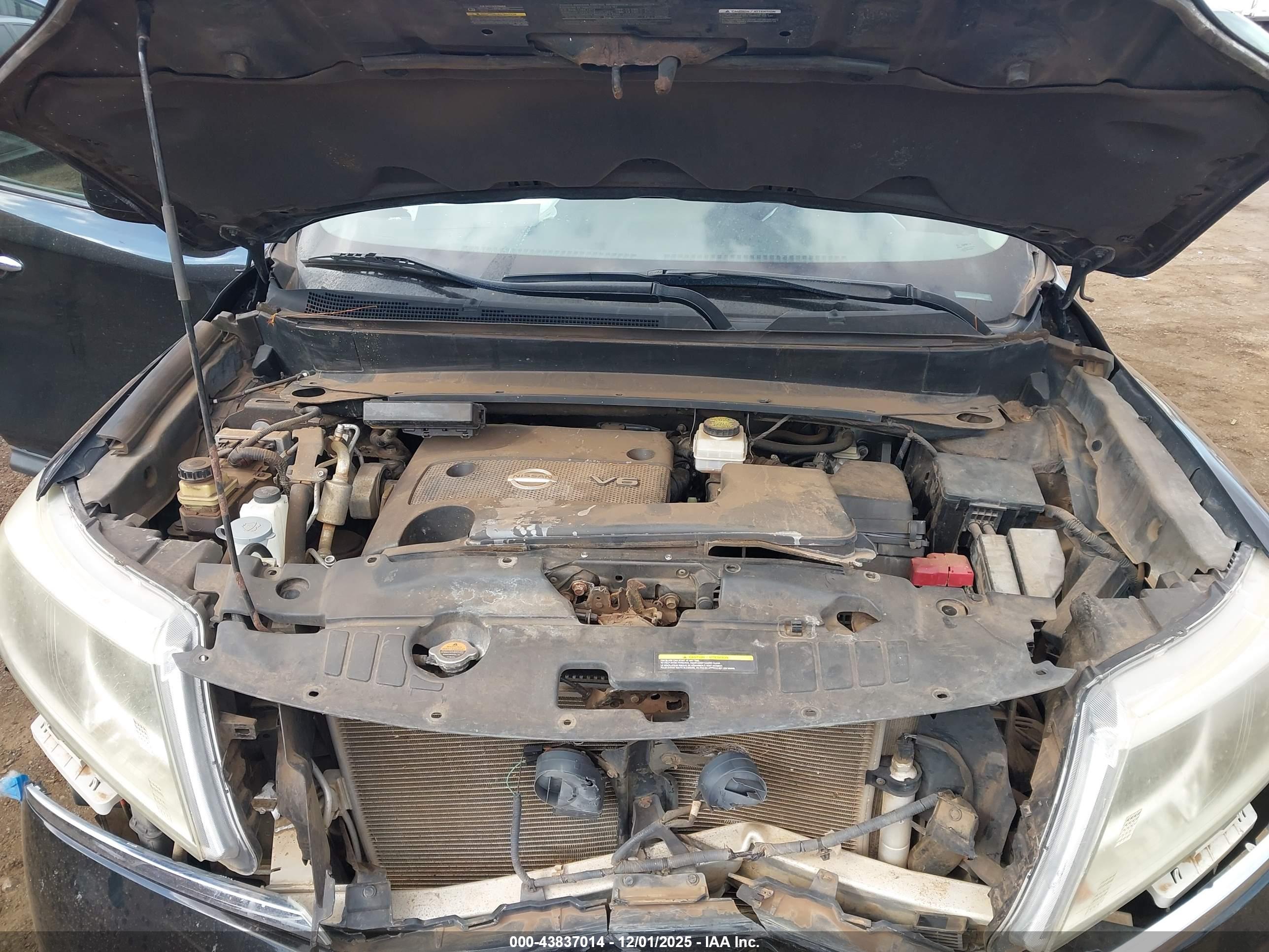 NISSAN PATHFINDER image 10