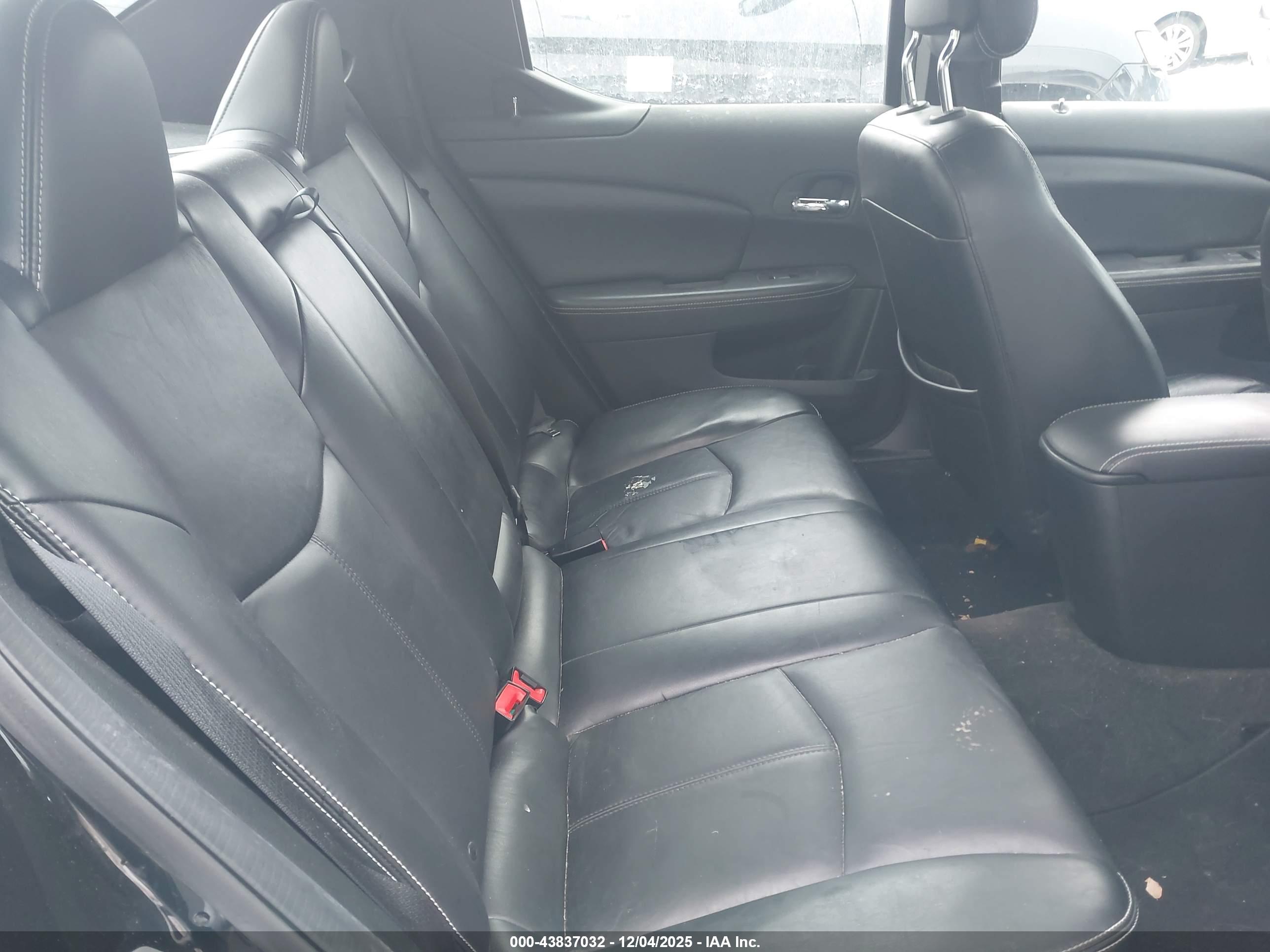 DODGE AVENGER image 8