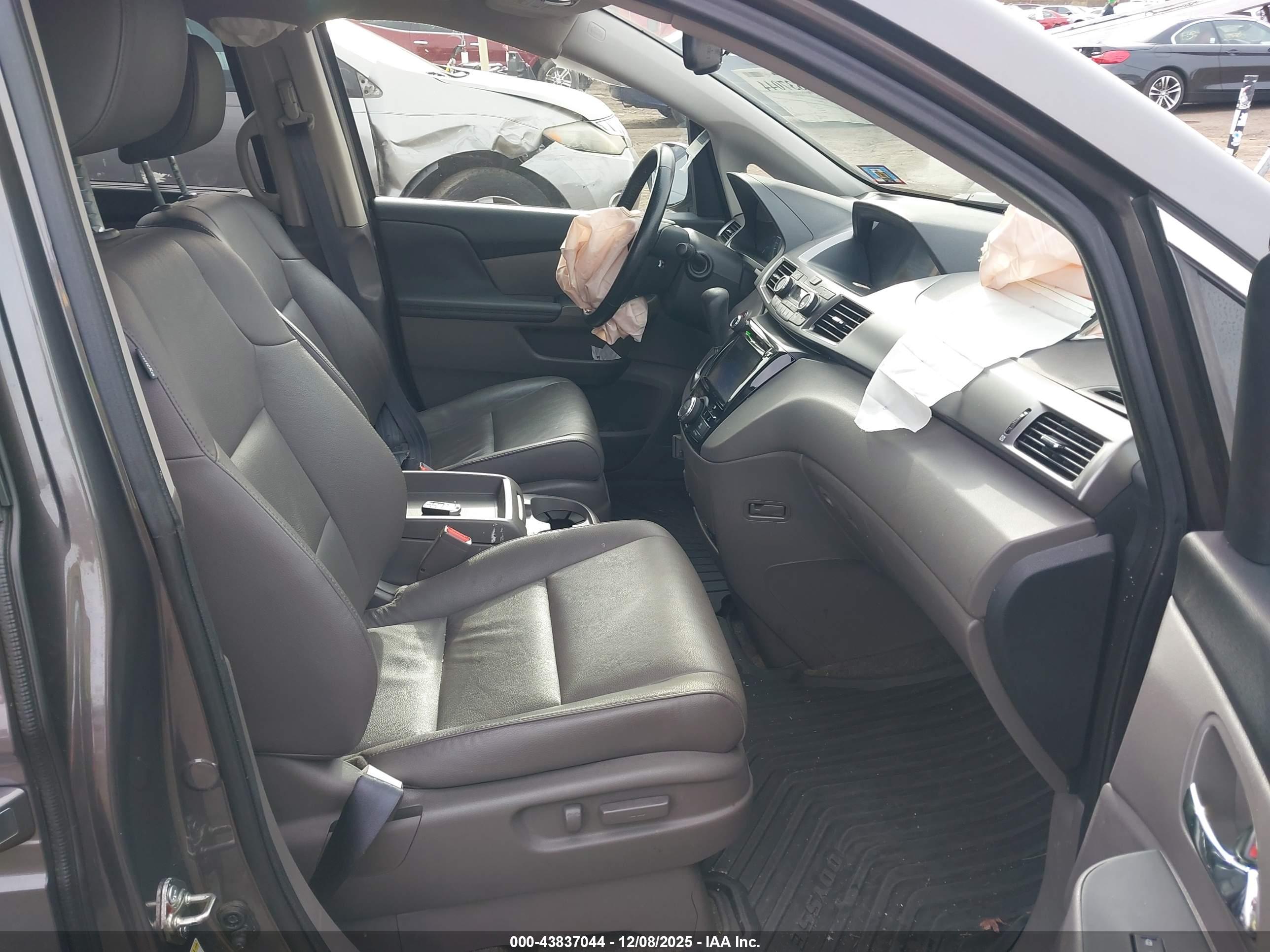 HONDA ODYSSEY image 5