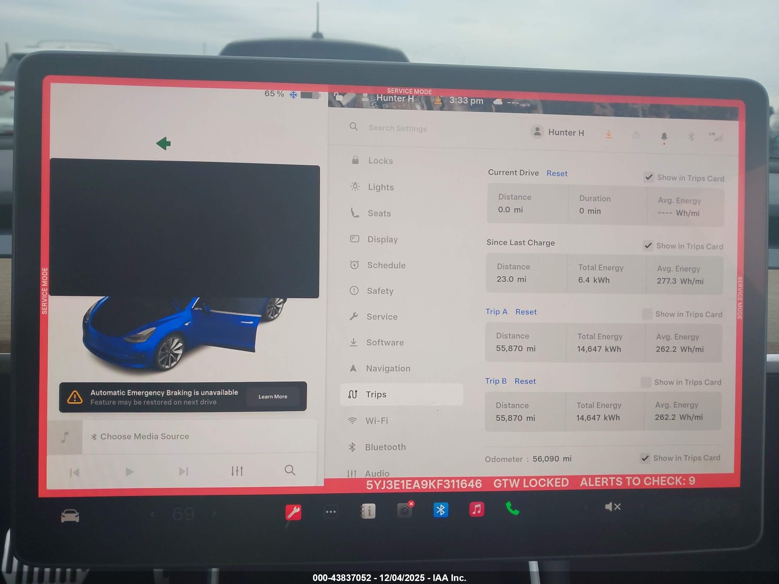 TESLA MODEL image 7