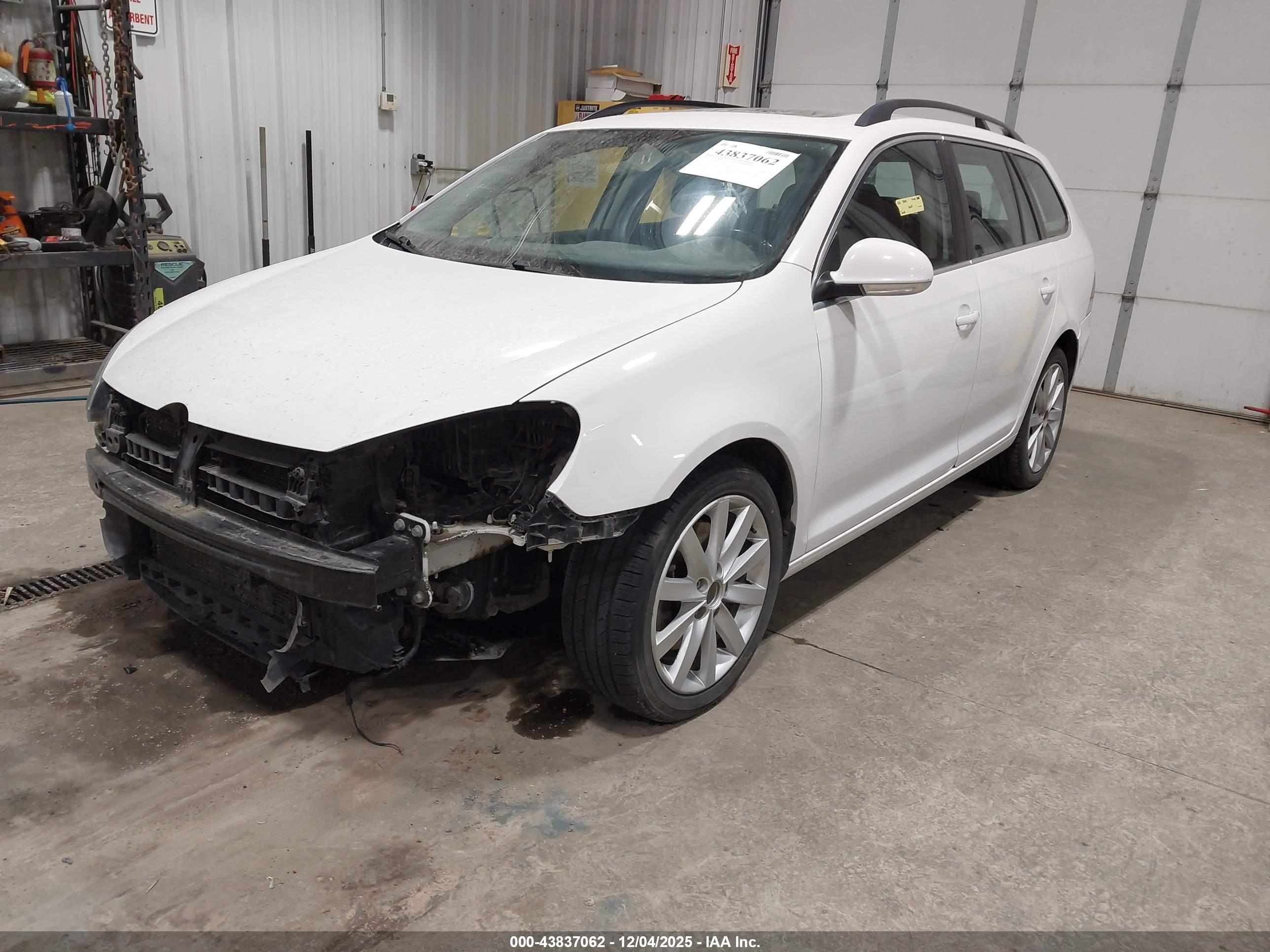 VOLKSWAGEN JETTA image 2
