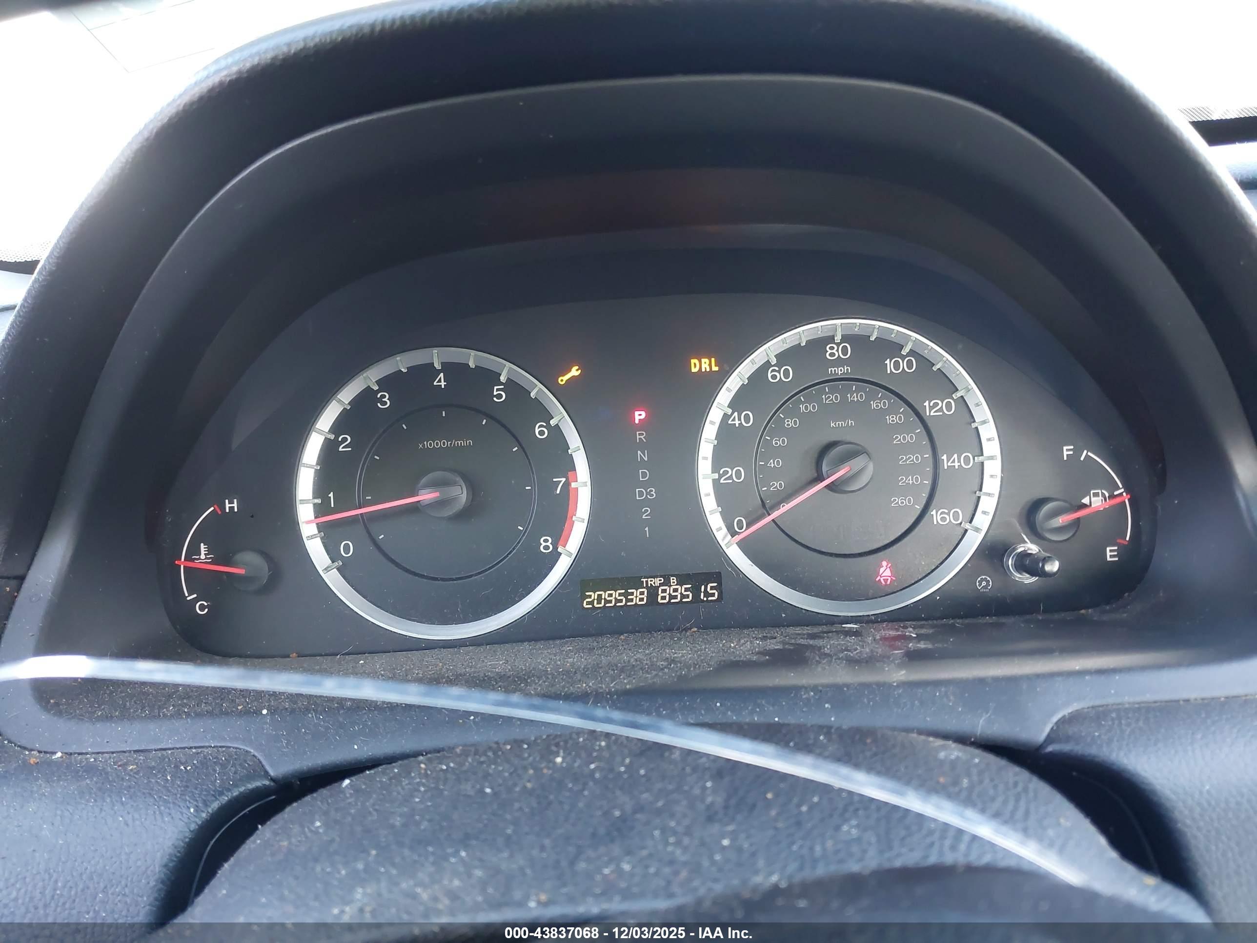 HONDA ACCORD image 7