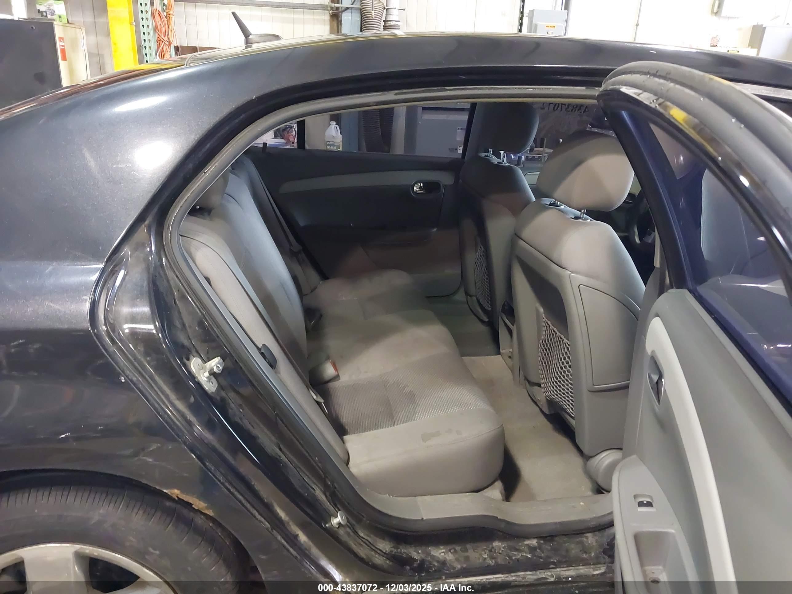 CHEVROLET MALIBU image 8