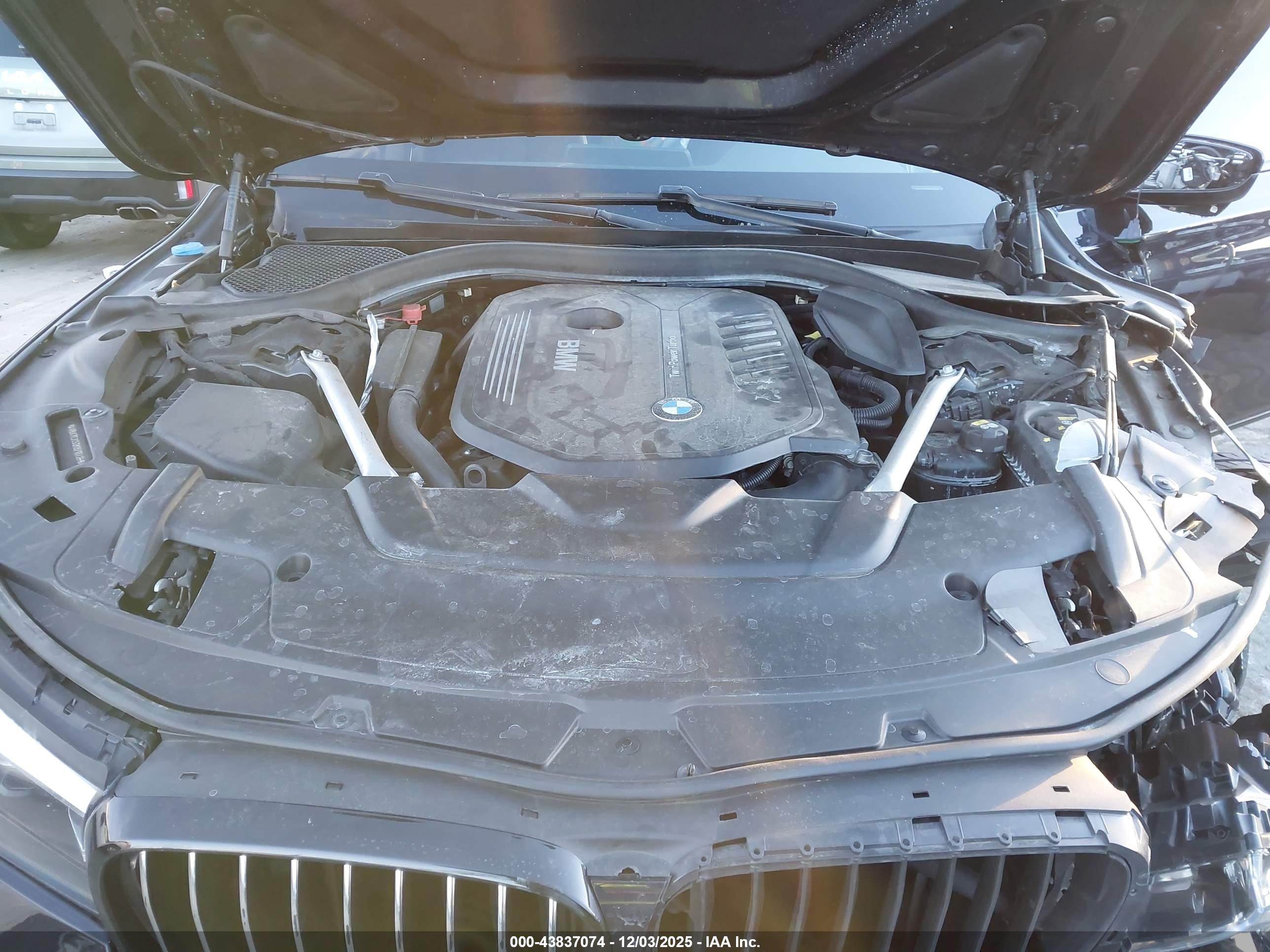 BMW 740I image 10