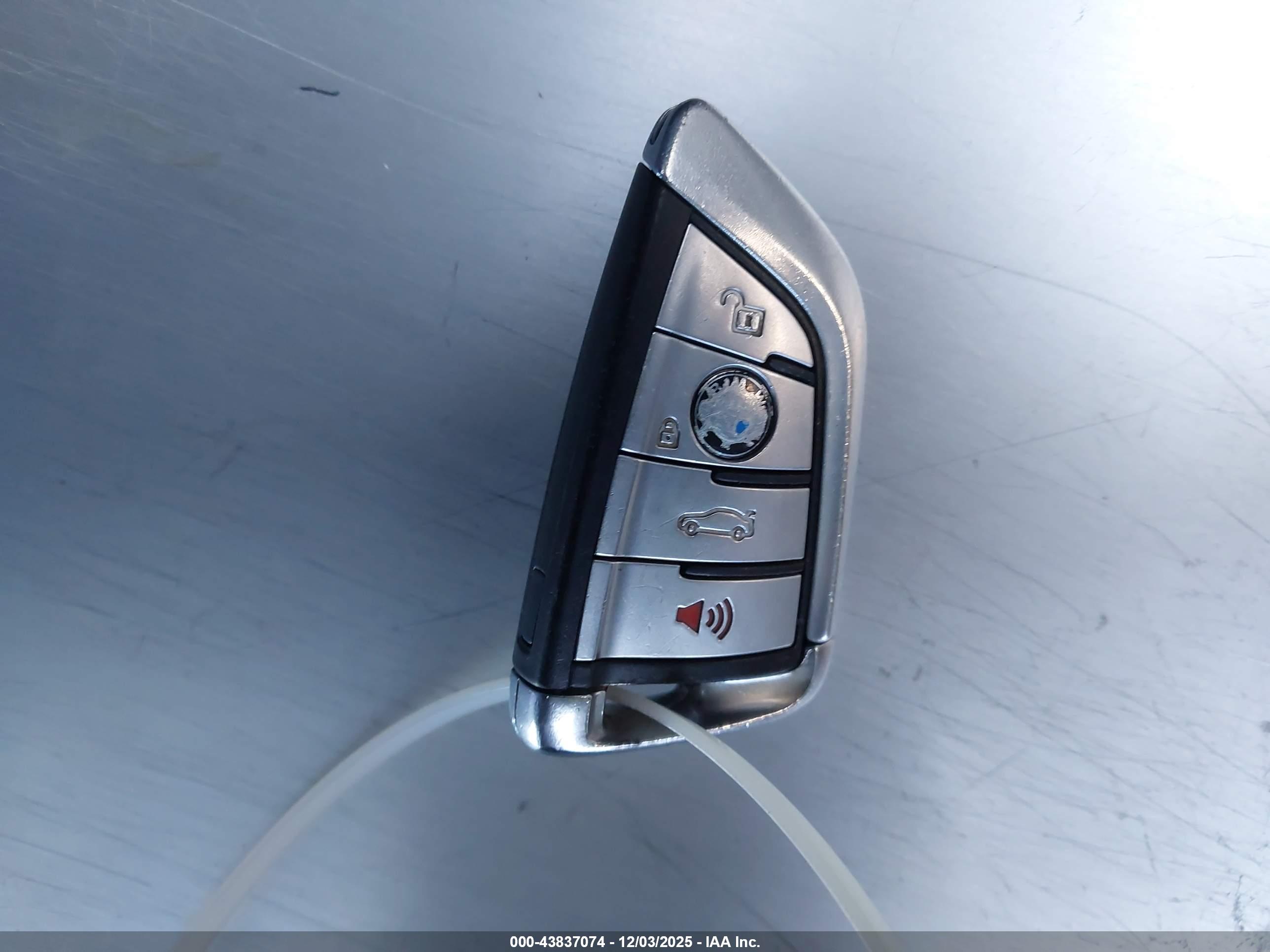 BMW 740I image 11