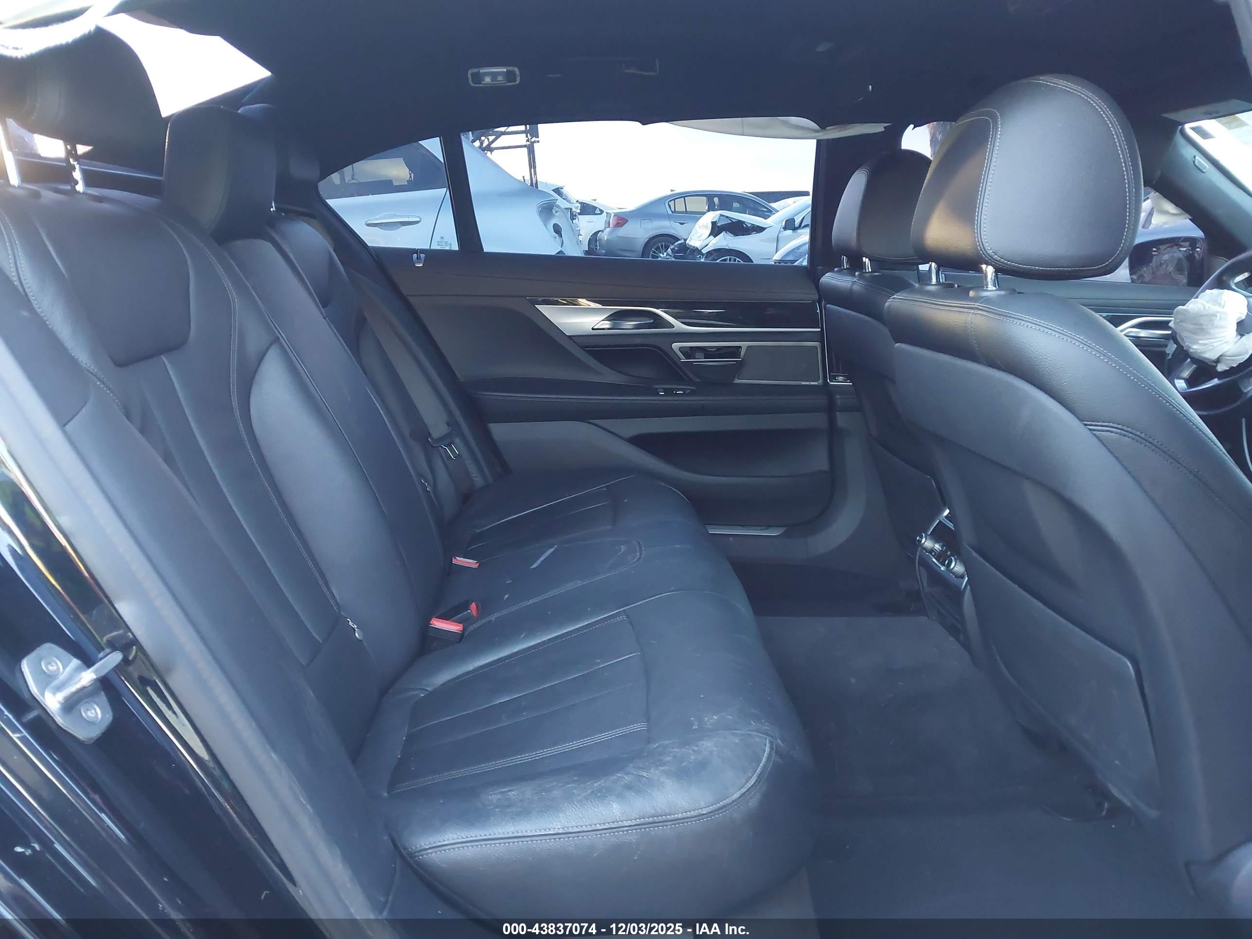 BMW 740I image 8