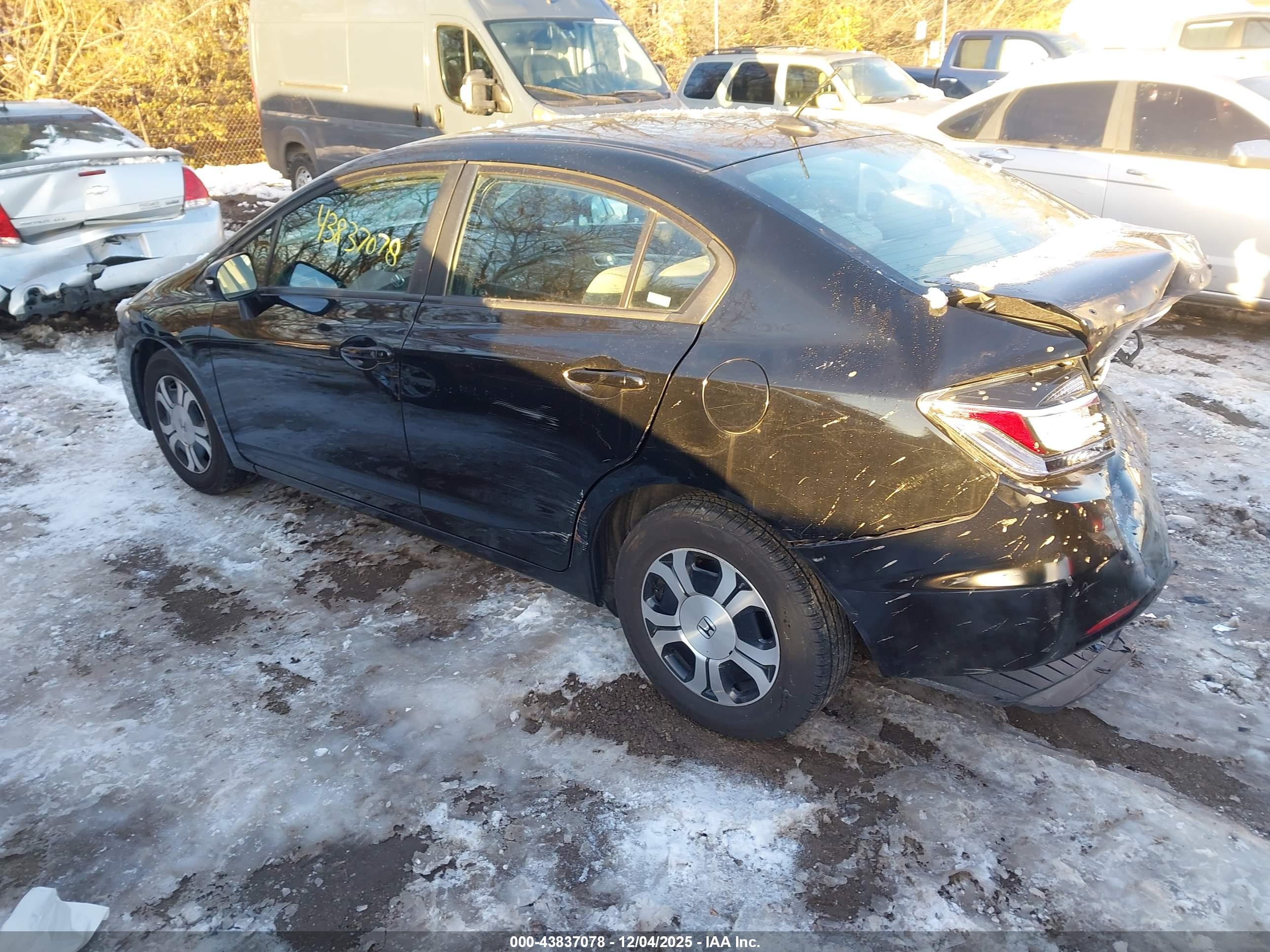 HONDA CIVIC image 3