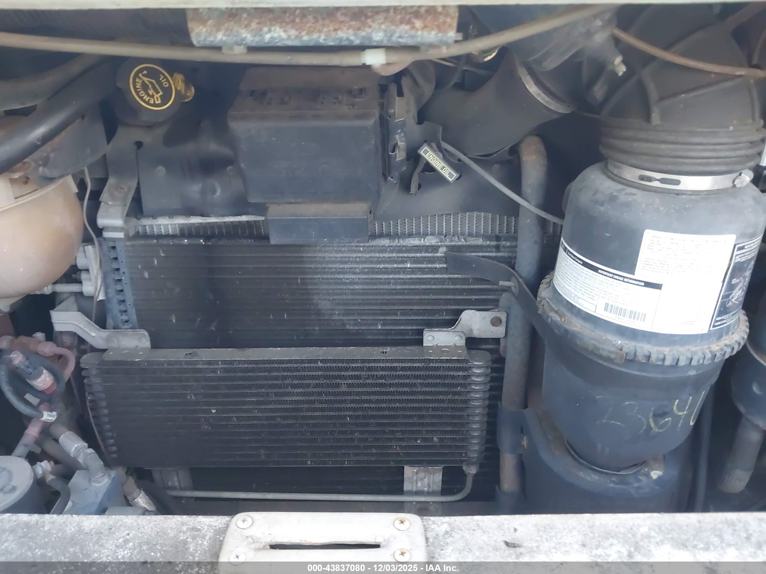 FORD F550 image 10