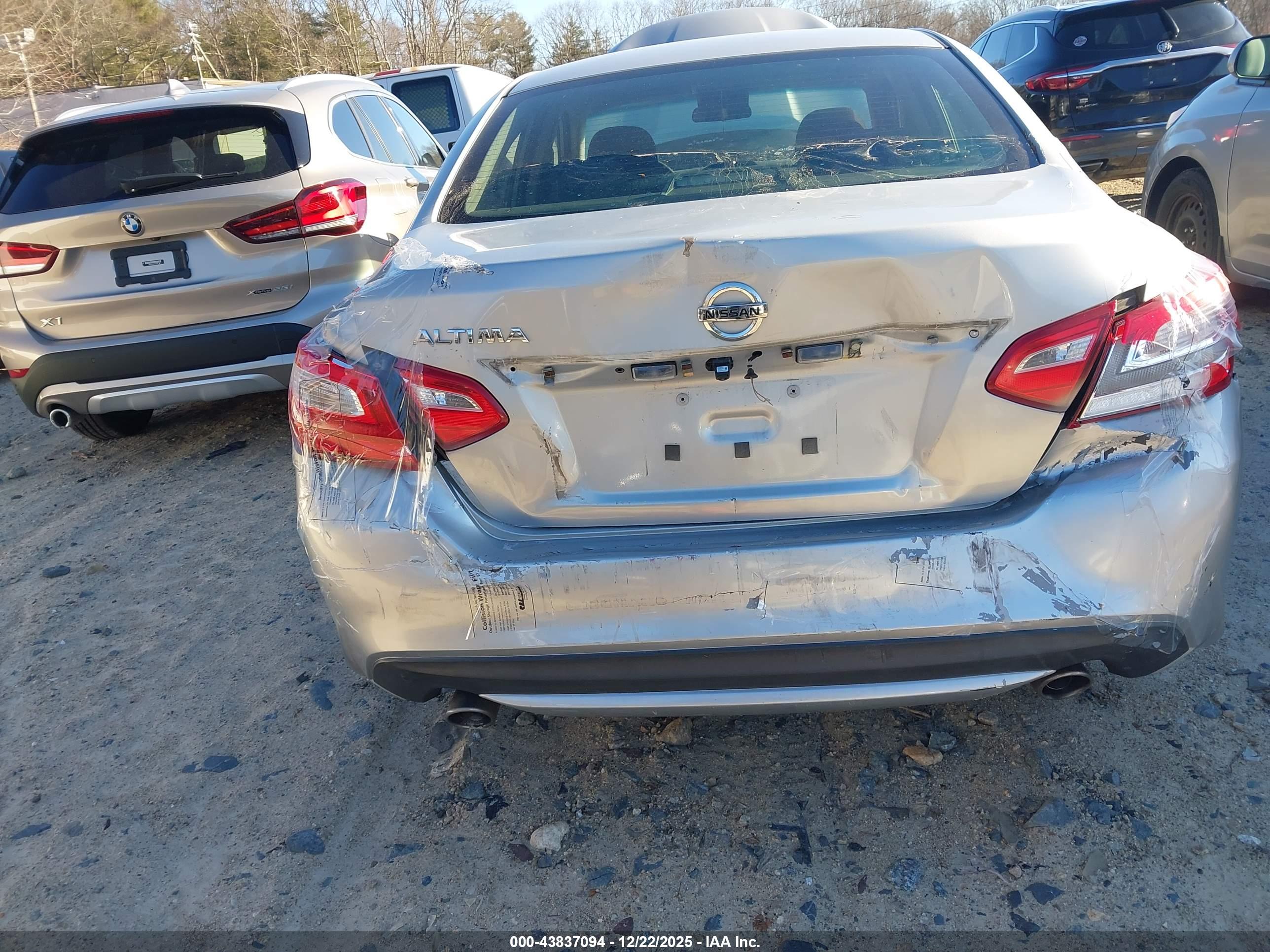 NISSAN ALTIMA image 6