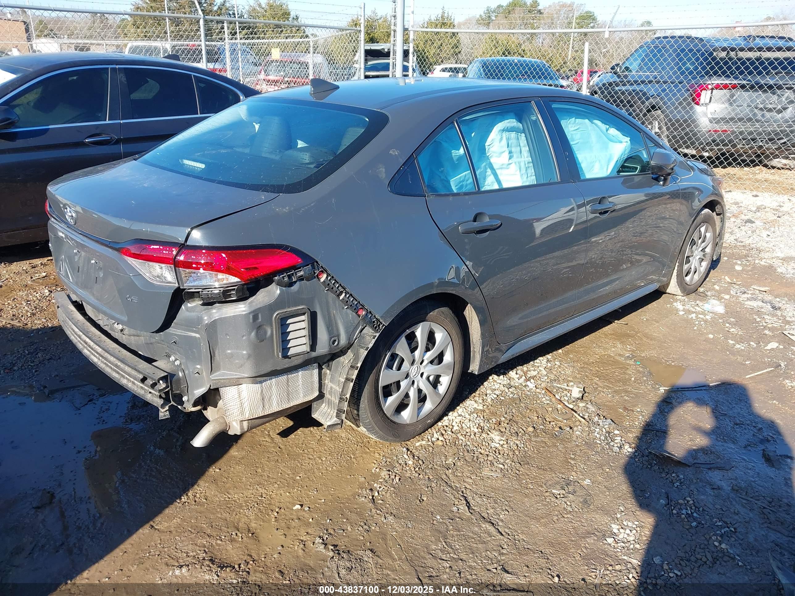 TOYOTA COROLLA image 4