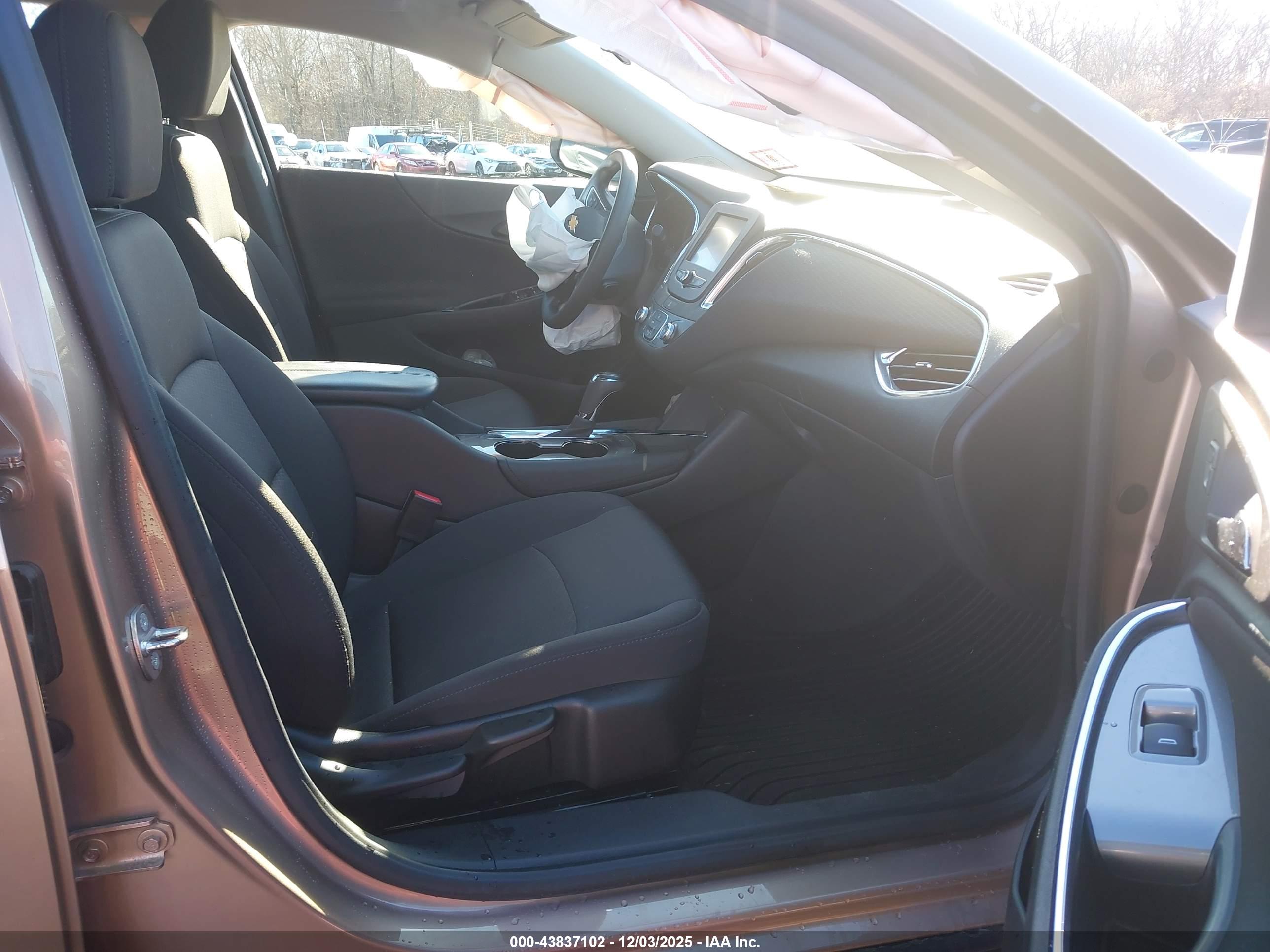CHEVROLET MALIBU image 5