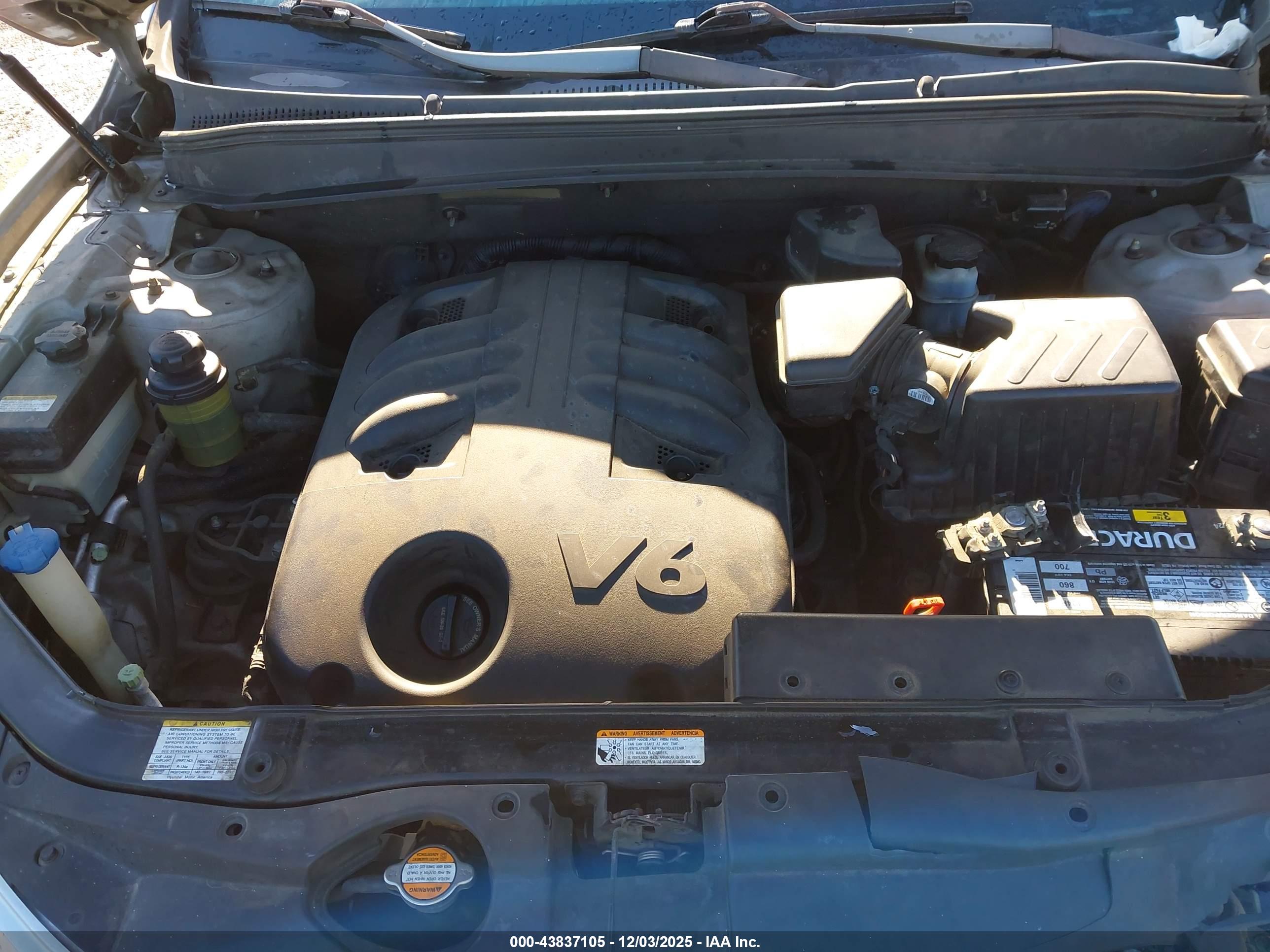 HYUNDAI SANTA image 10