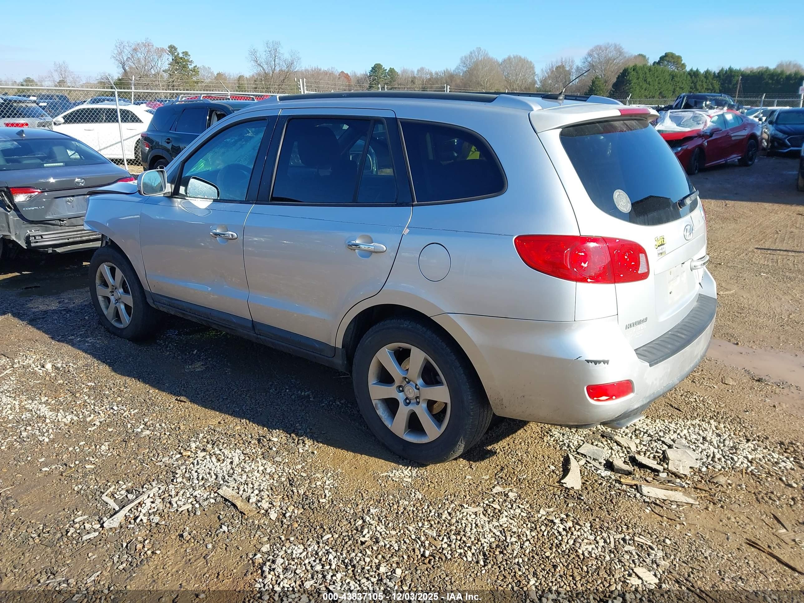 HYUNDAI SANTA image 3