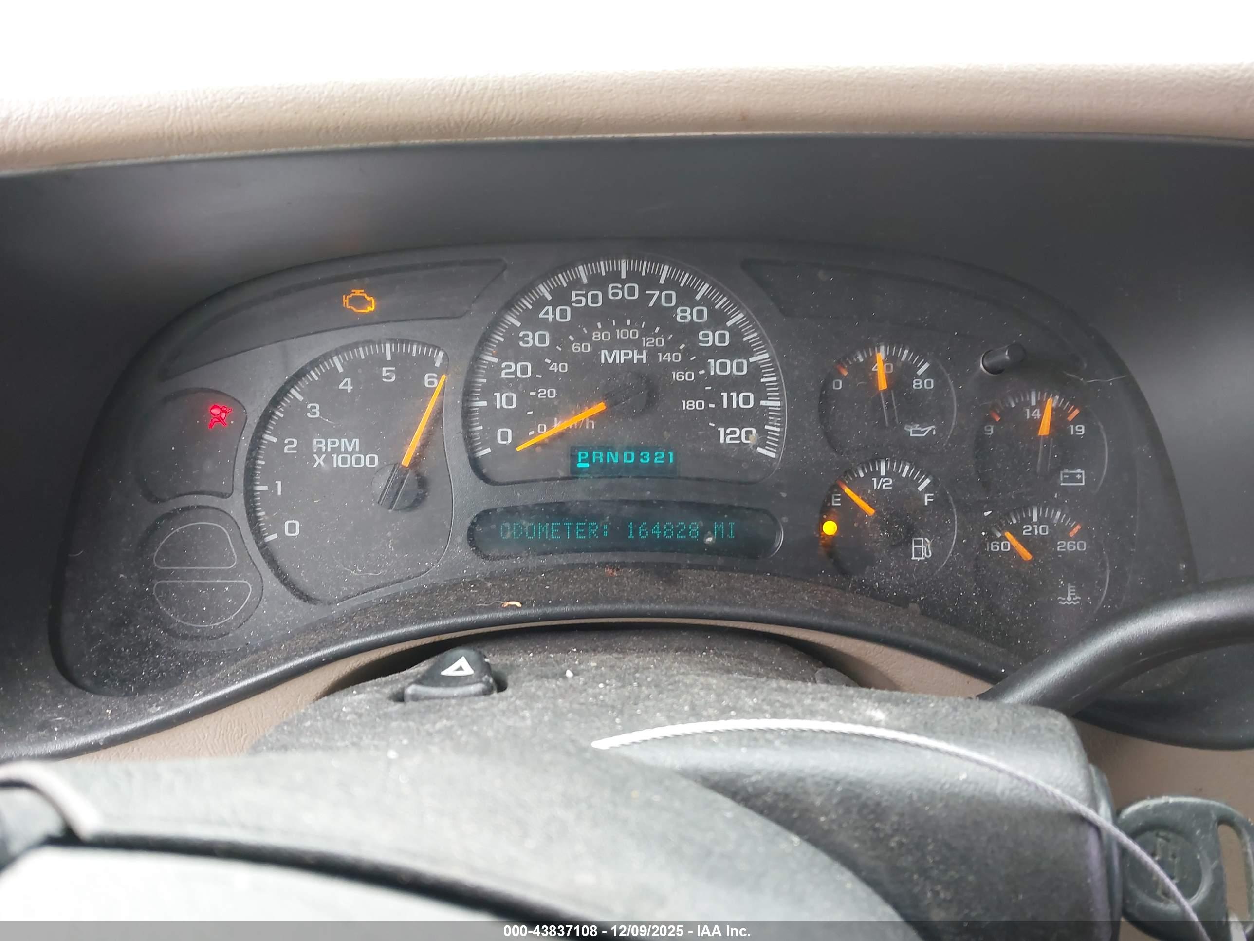 CHEVROLET AVALANCHE image 7