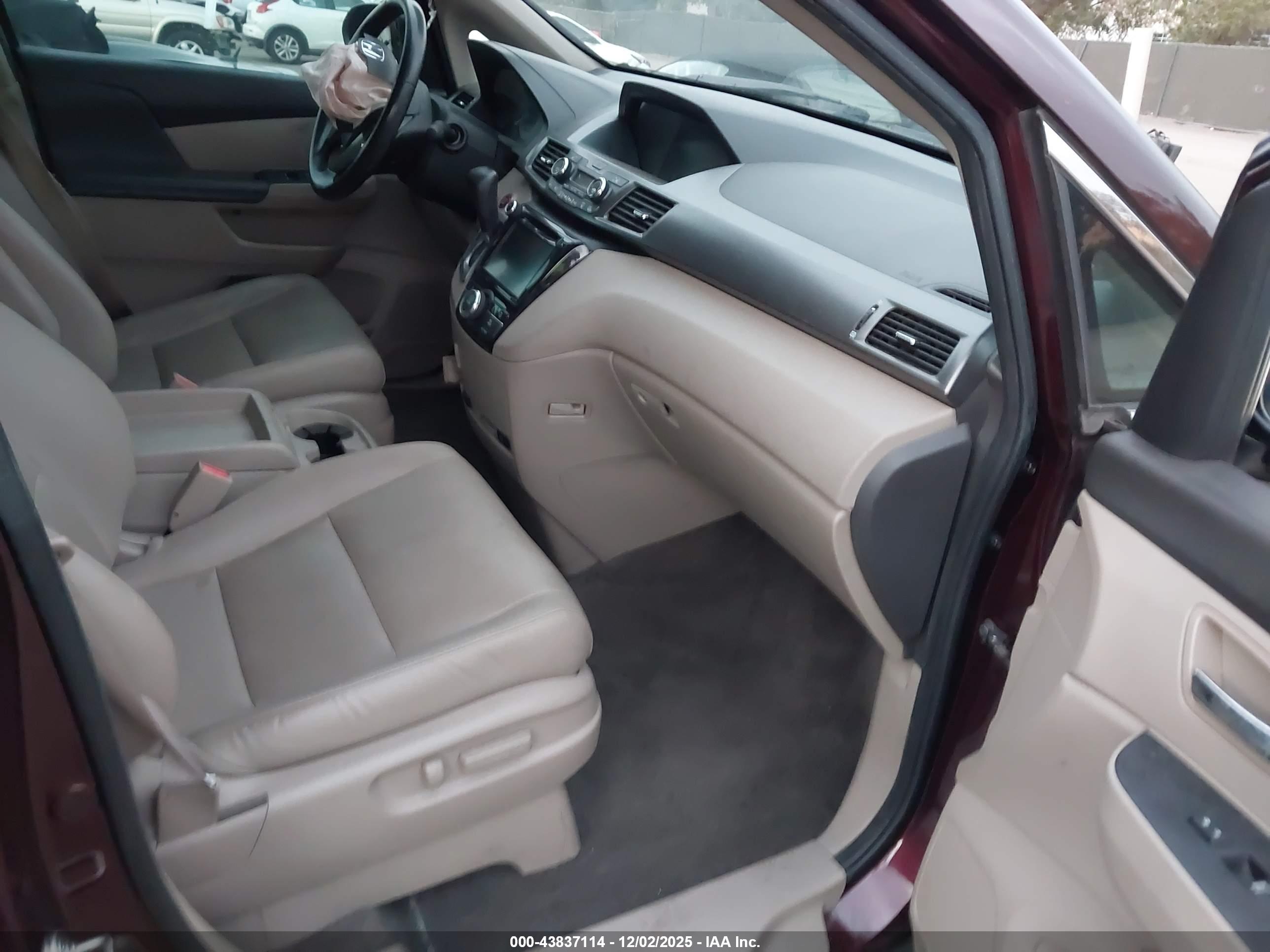 HONDA ODYSSEY image 5