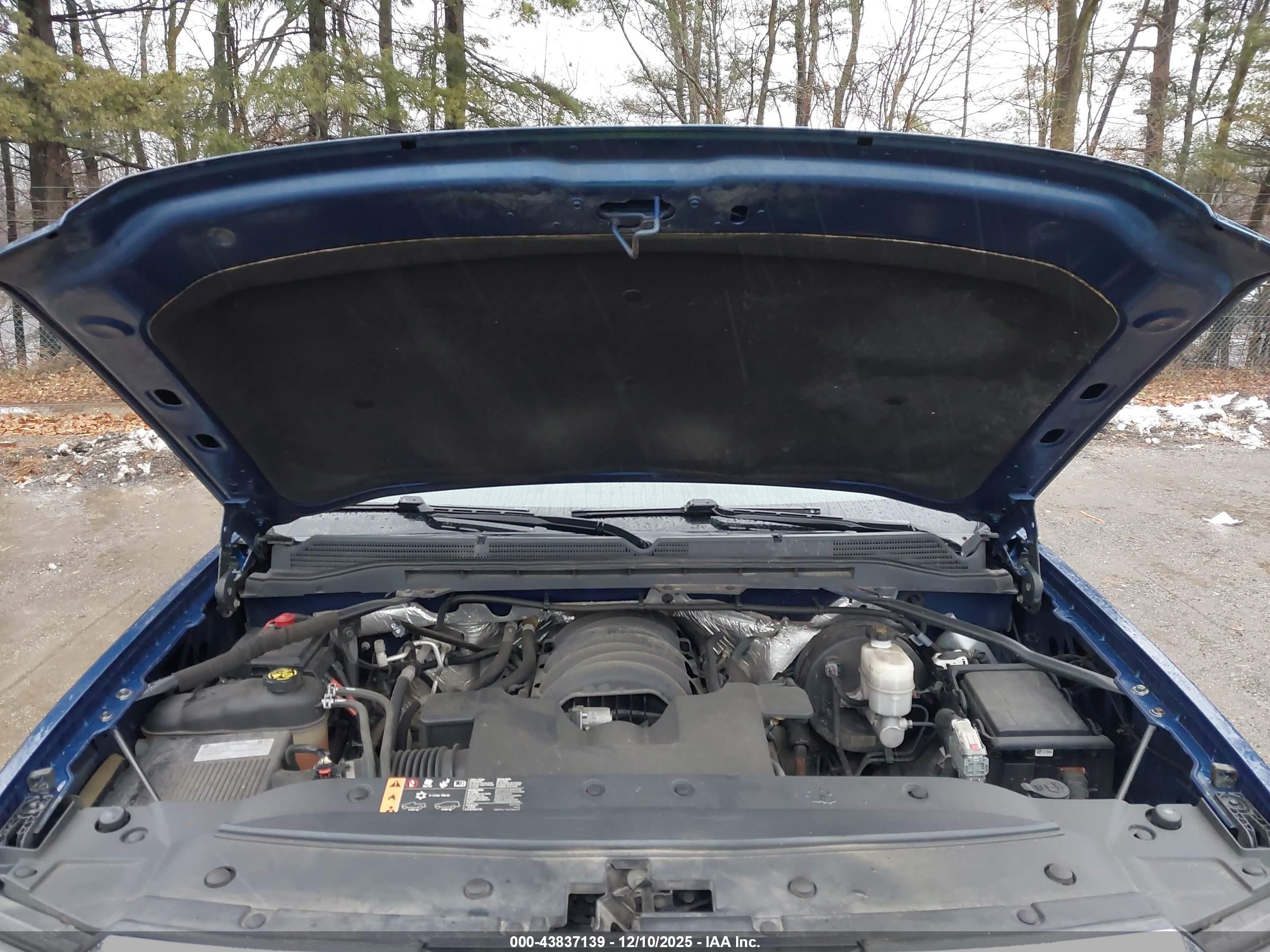 GMC SIERRA image 10