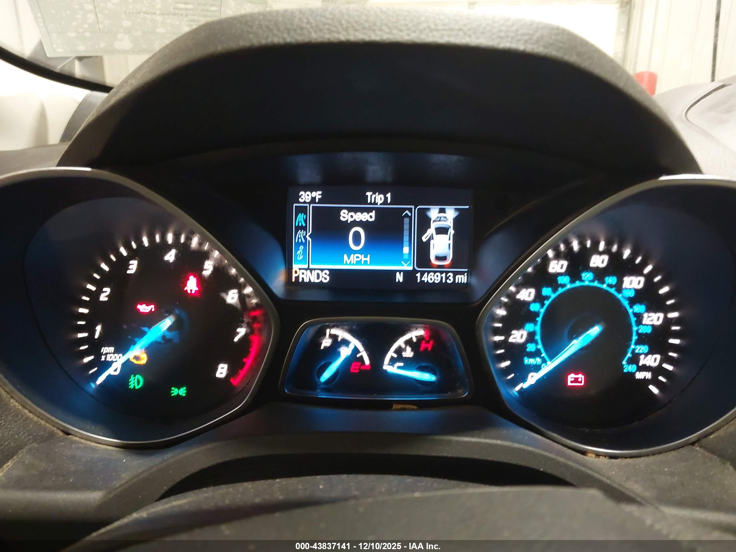 FORD ESCAPE image 7