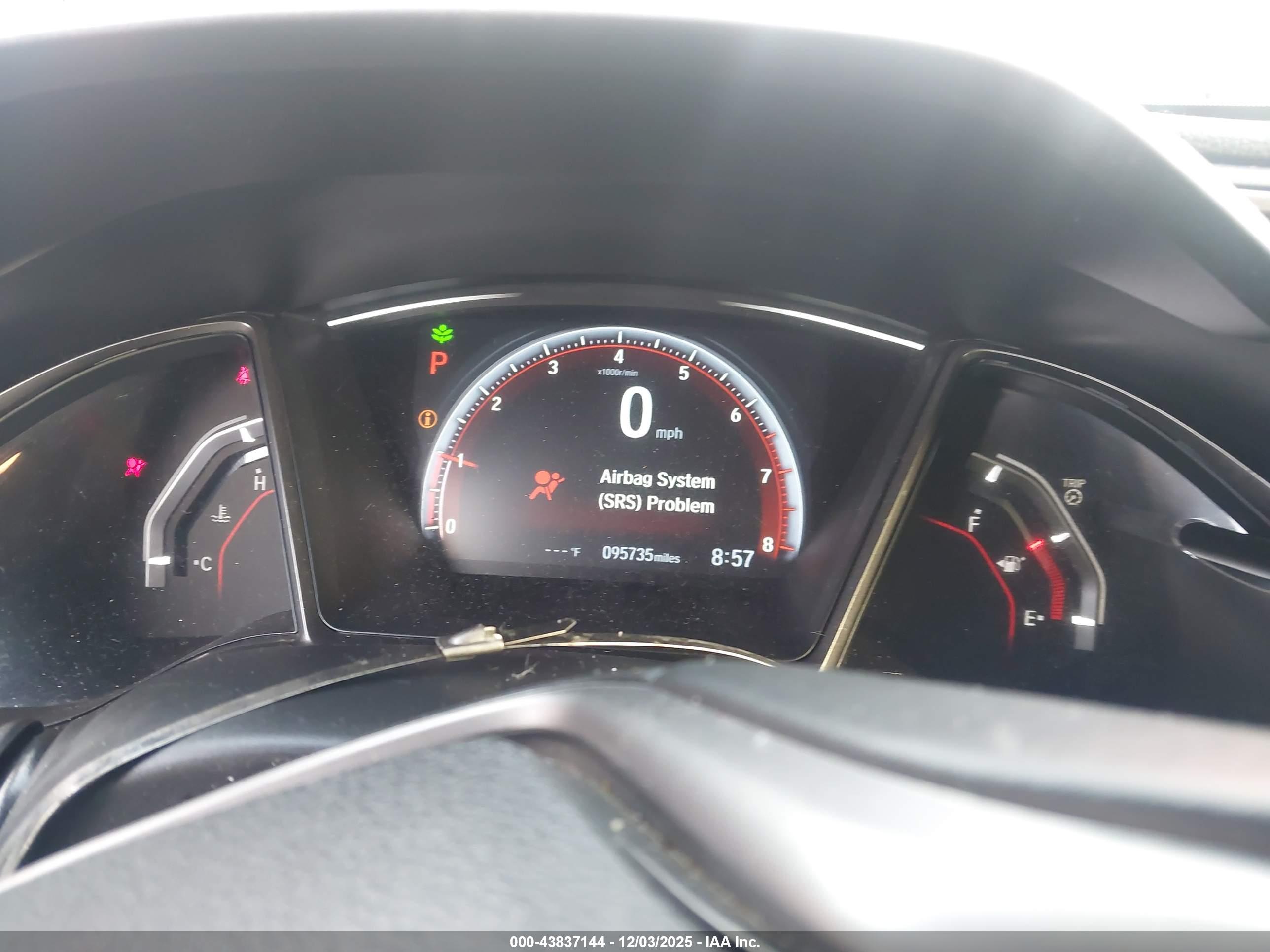 HONDA CIVIC image 7
