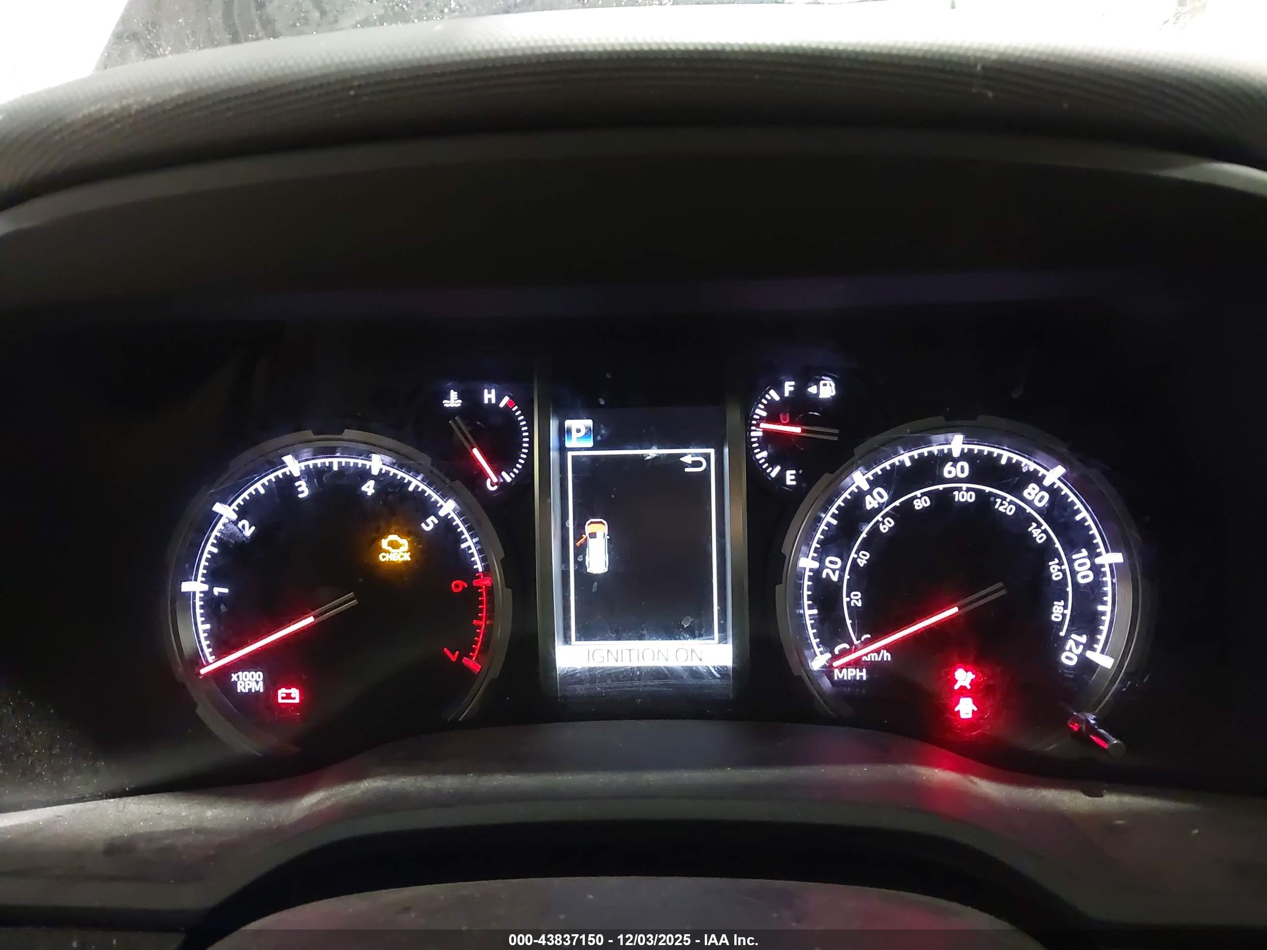 TOYOTA 4RUNNER image 7