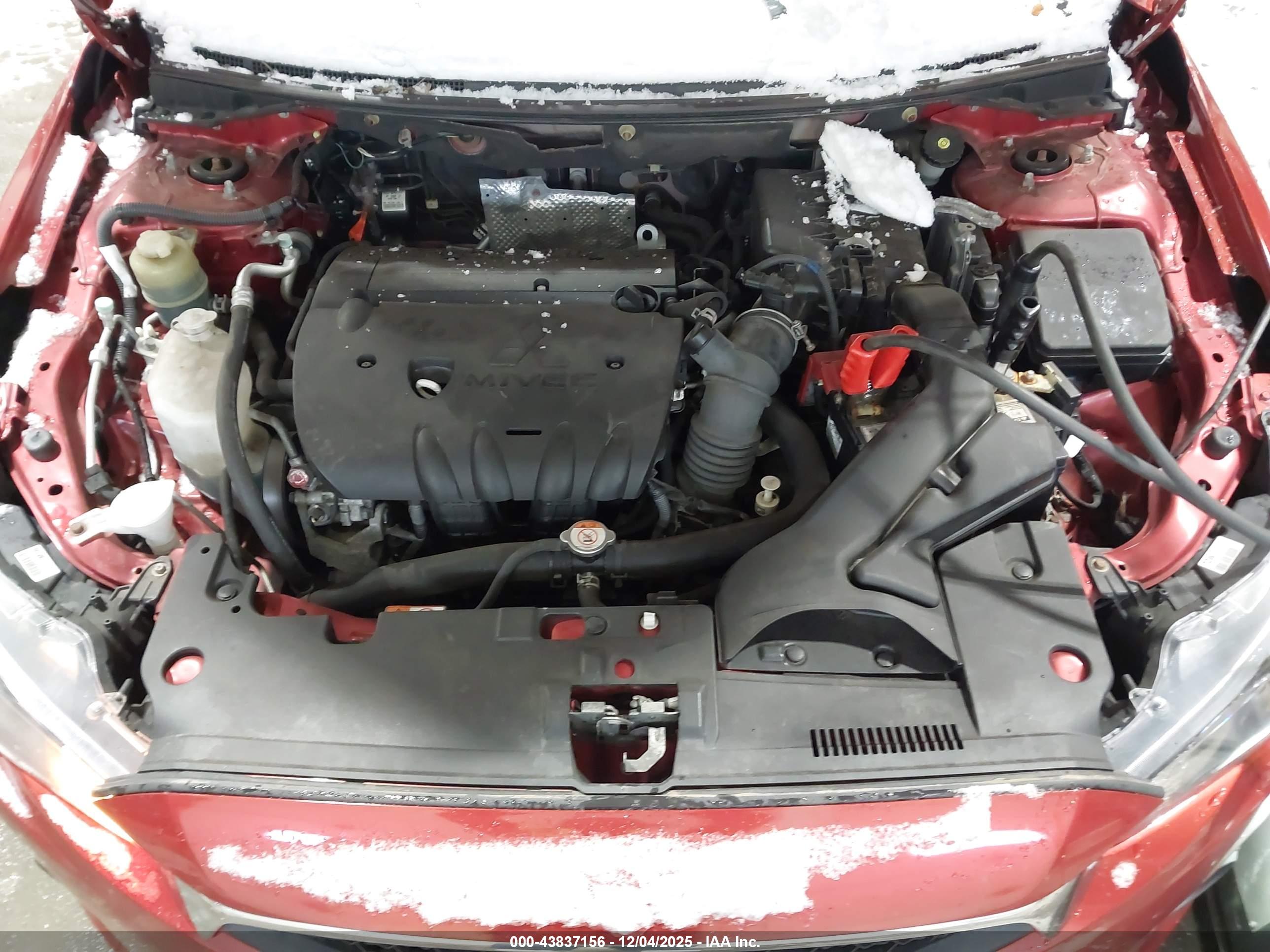 MITSUBISHI LANCER image 10