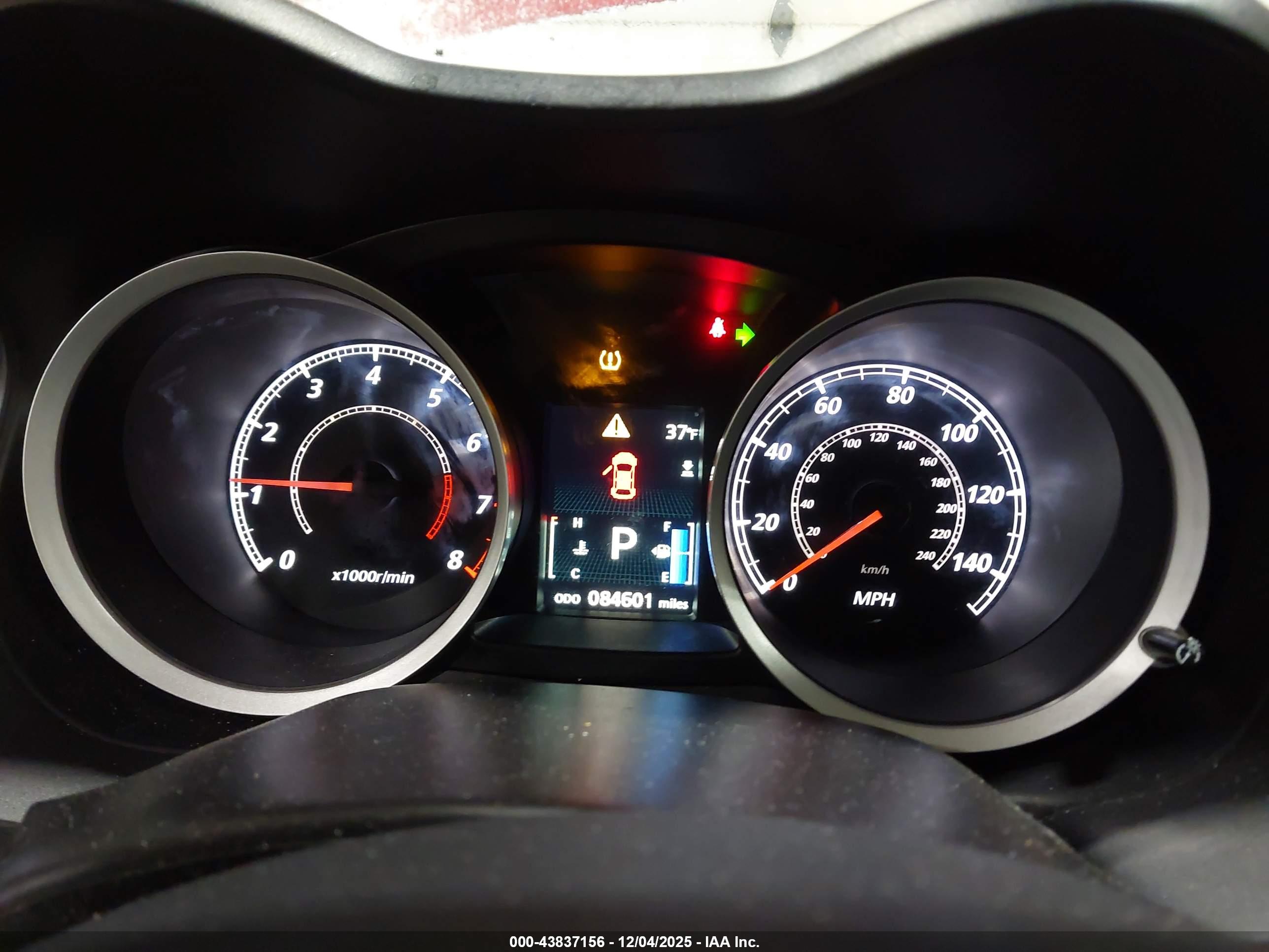 MITSUBISHI LANCER image 7