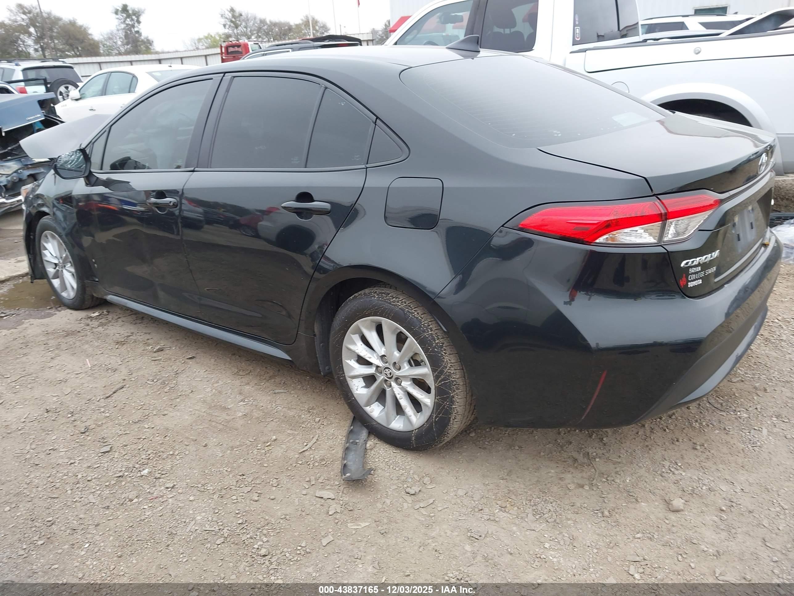 TOYOTA COROLLA image 3