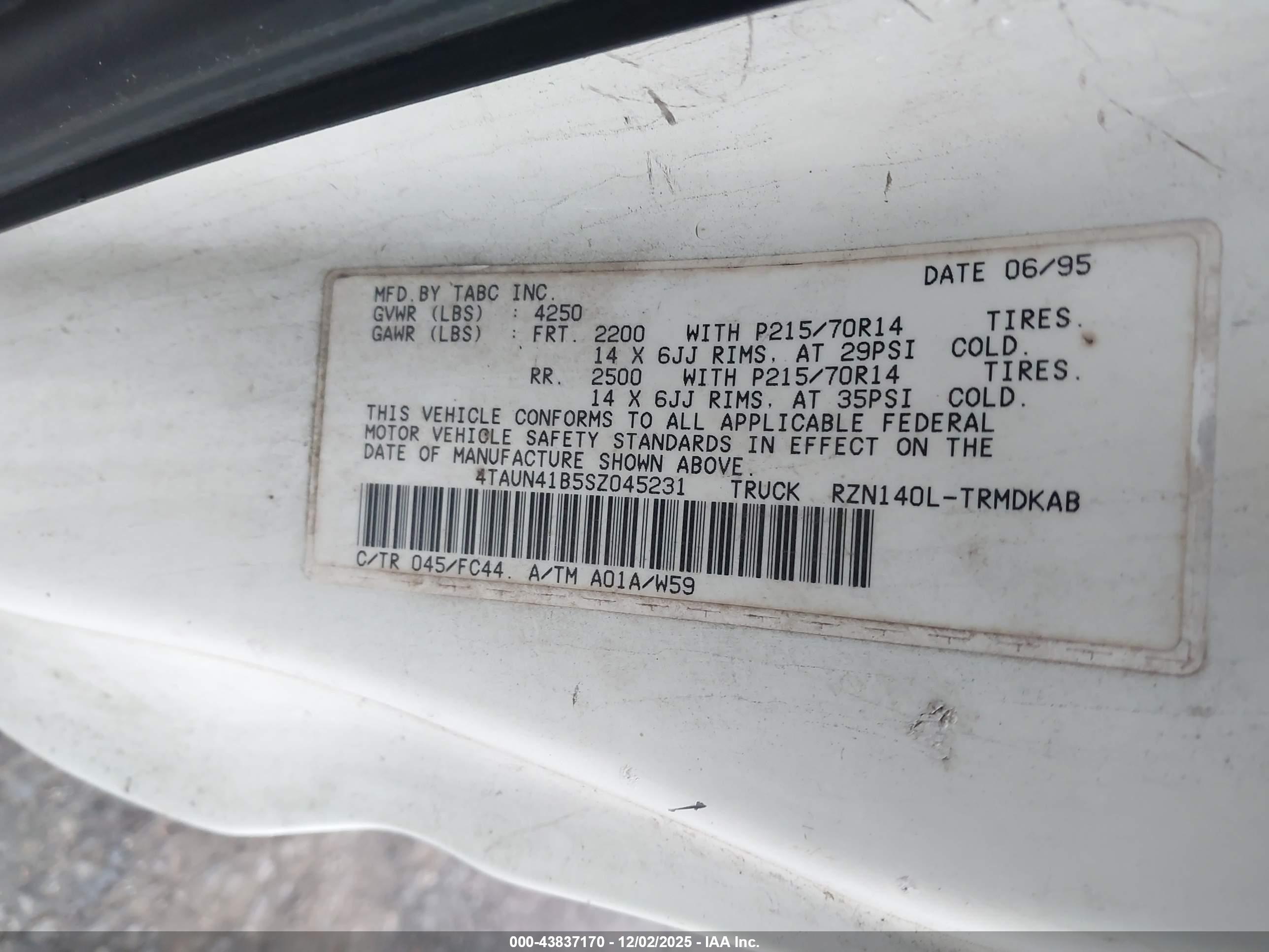 TOYOTA TACOMA image 9