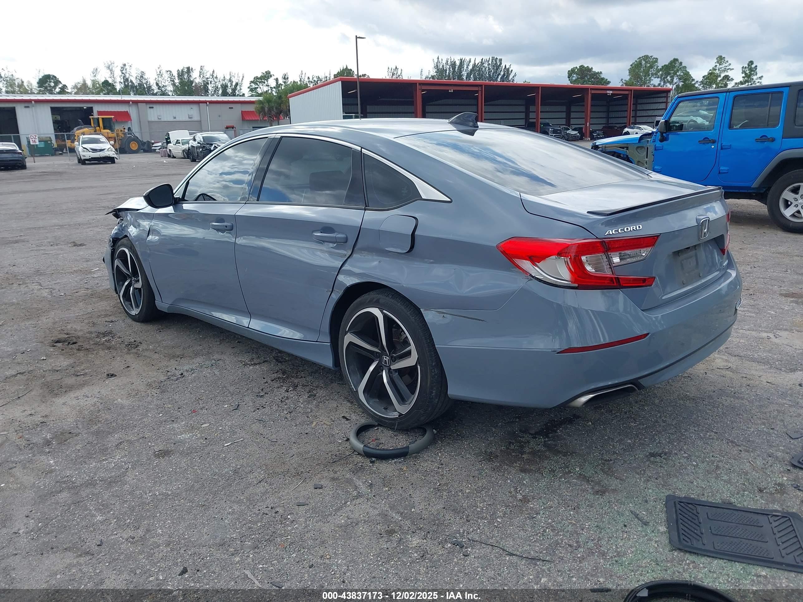 HONDA ACCORD image 3