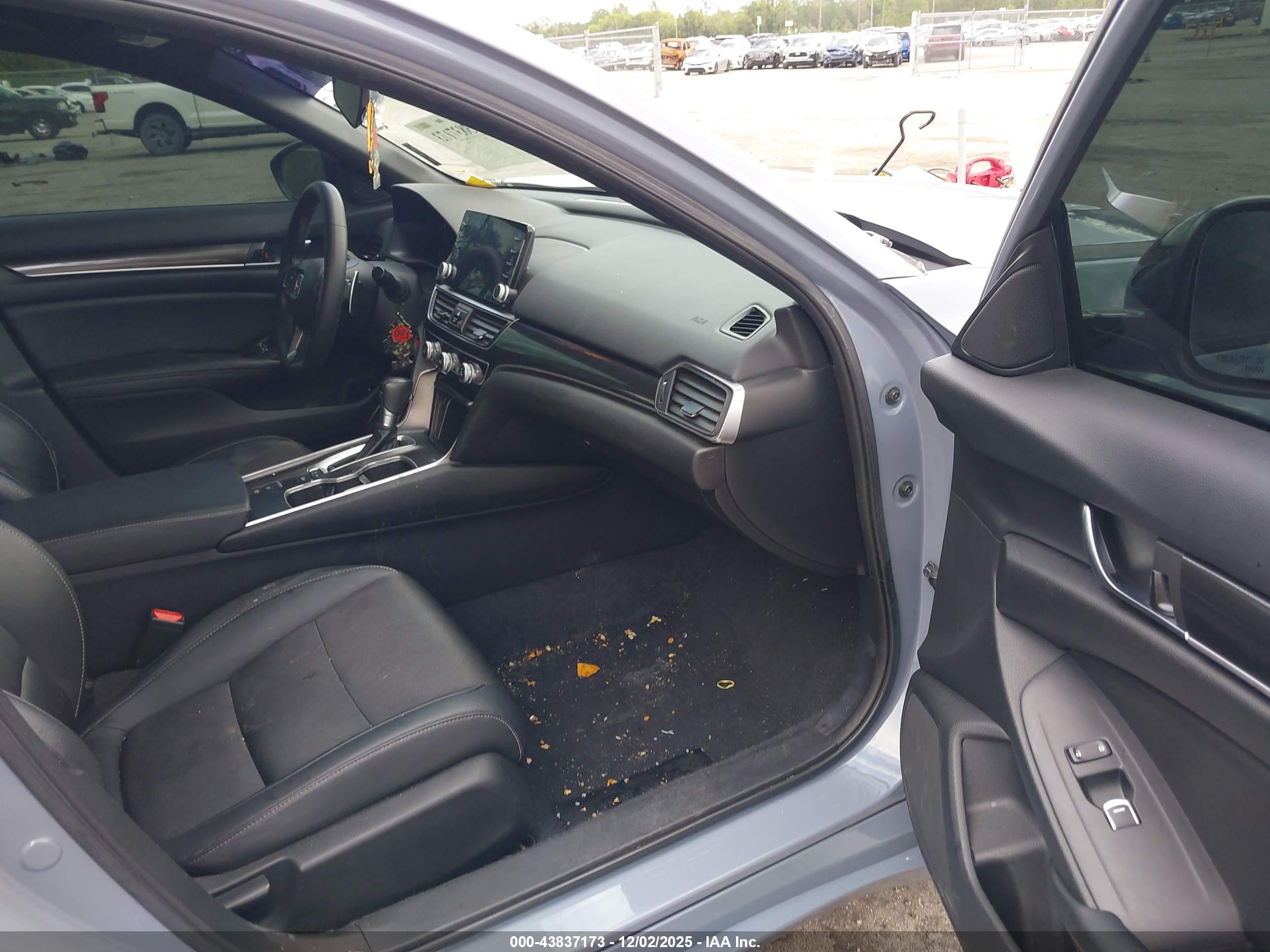 HONDA ACCORD image 5