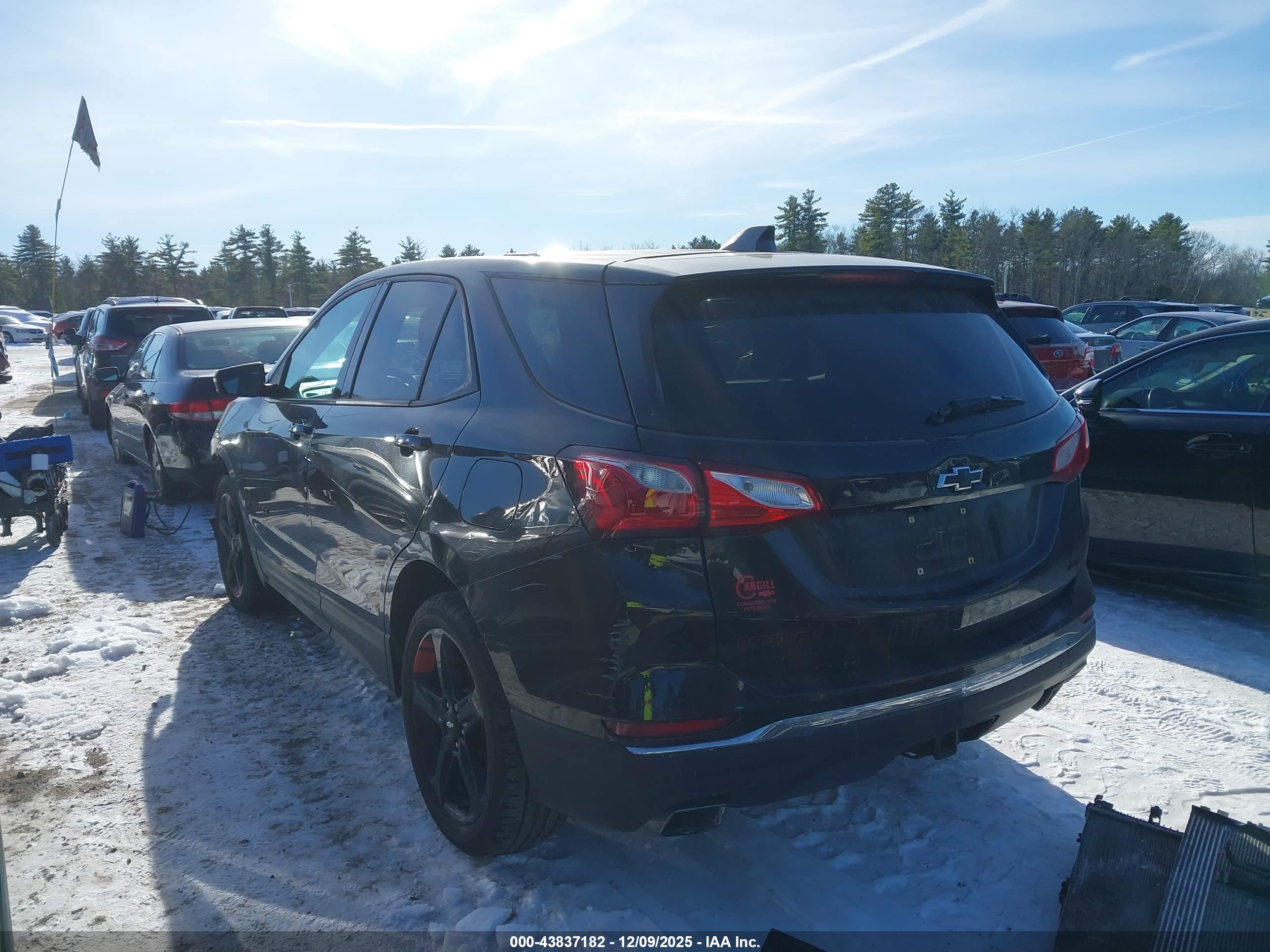 CHEVROLET EQUINOX image 3