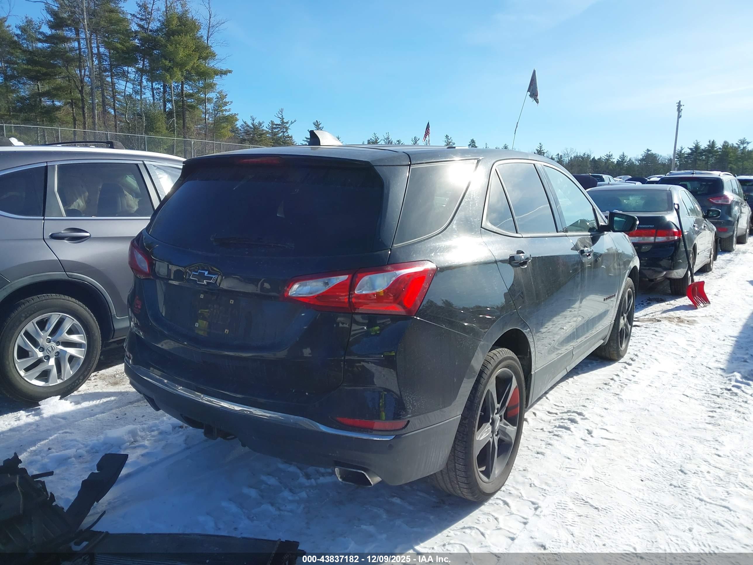 CHEVROLET EQUINOX image 4
